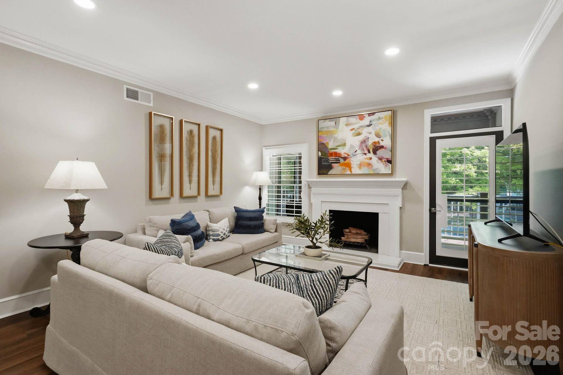 2432 Selwyn Avenue, Charlotte, NC 28209 2432 Selwyn Avenue, Charlotte, NC 28209