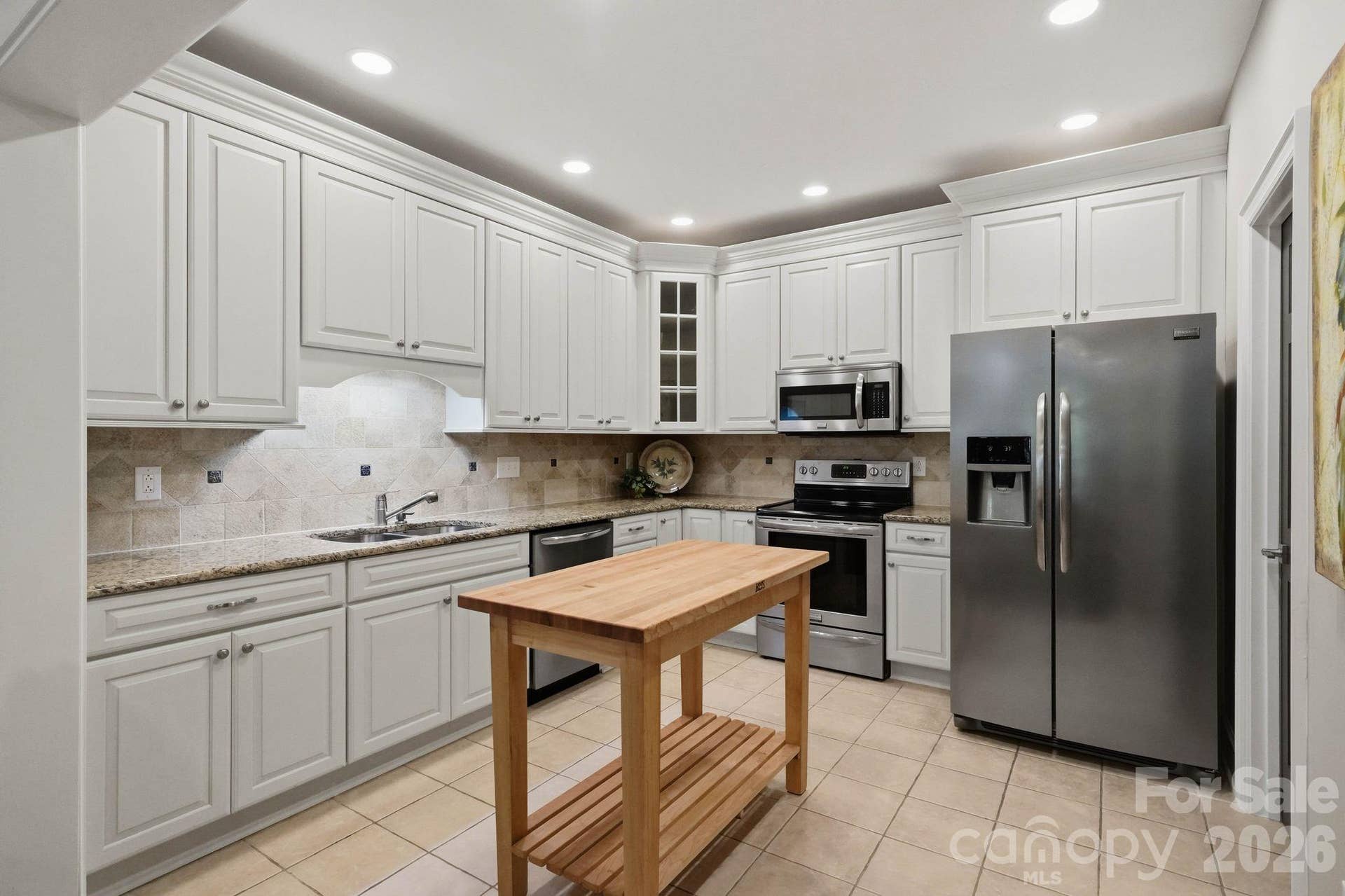 2432 Selwyn Avenue, Charlotte, NC 28209 2432 Selwyn Avenue, Charlotte, NC 28209