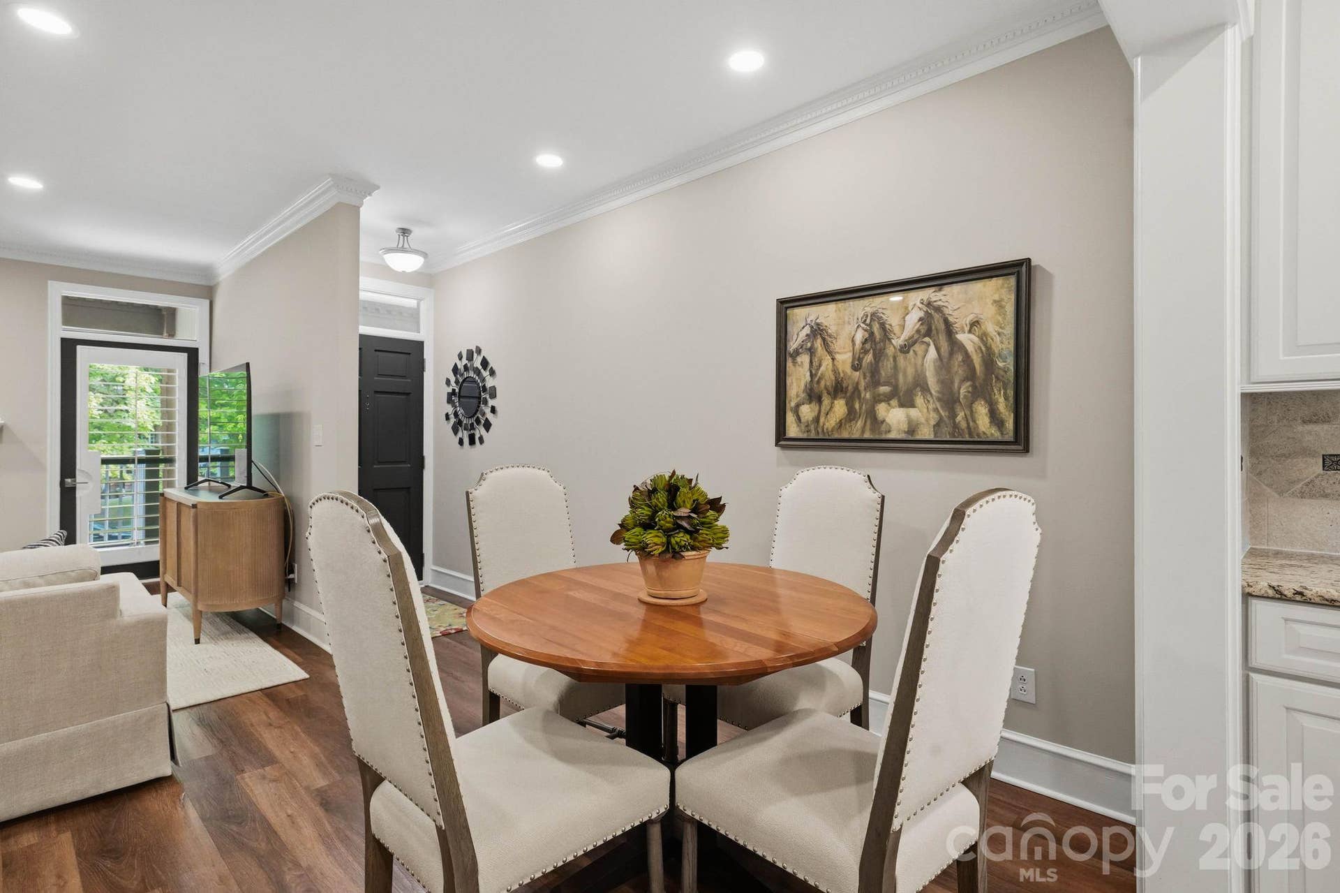 2432 Selwyn Avenue, Charlotte, NC 28209 2432 Selwyn Avenue, Charlotte, NC 28209