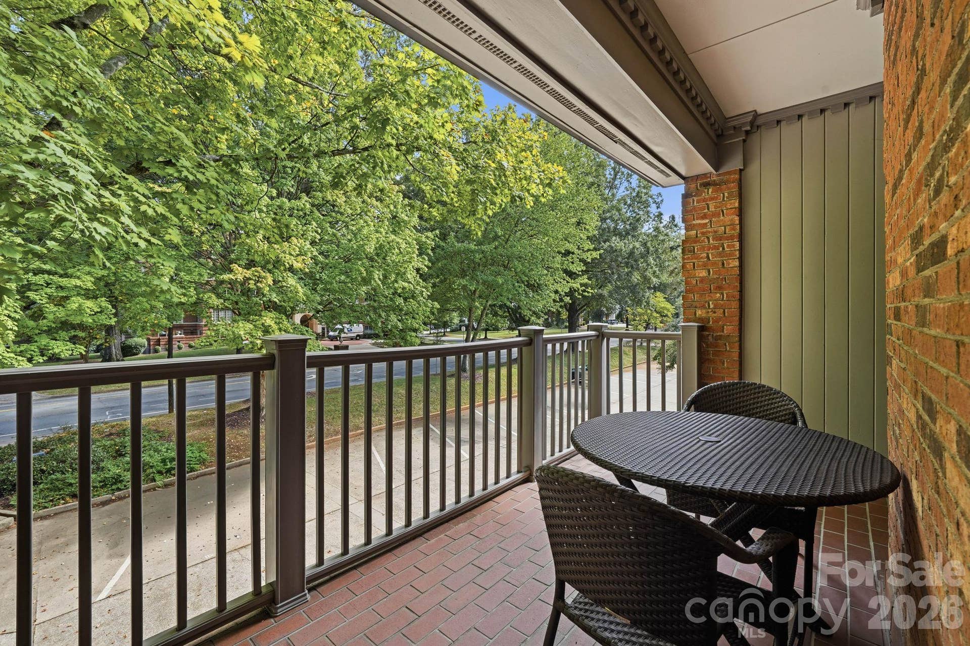 2432 Selwyn Avenue, Charlotte, NC 28209 2432 Selwyn Avenue, Charlotte, NC 28209