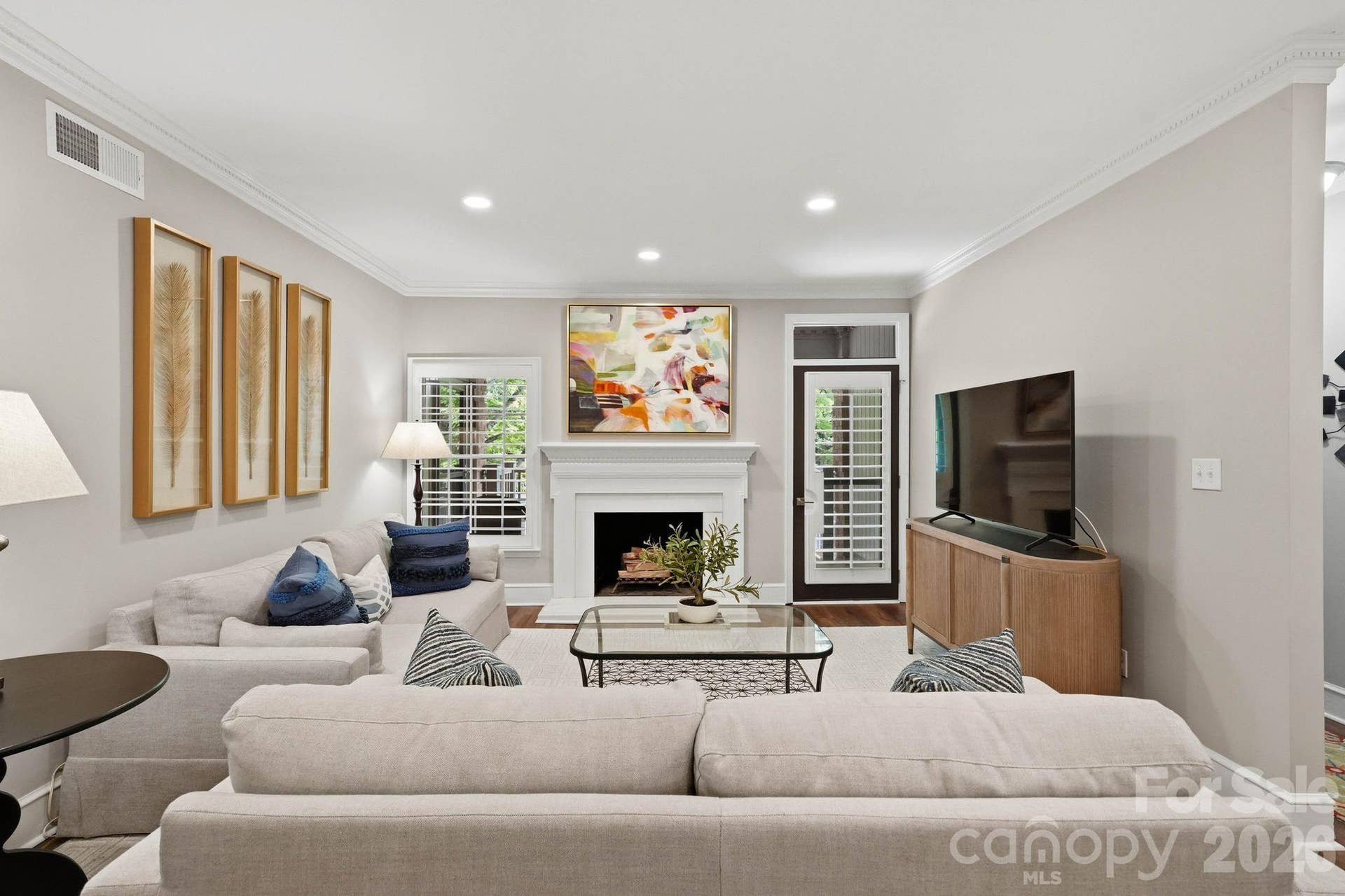 2432 Selwyn Avenue, Charlotte, NC 28209 2432 Selwyn Avenue, Charlotte, NC 28209