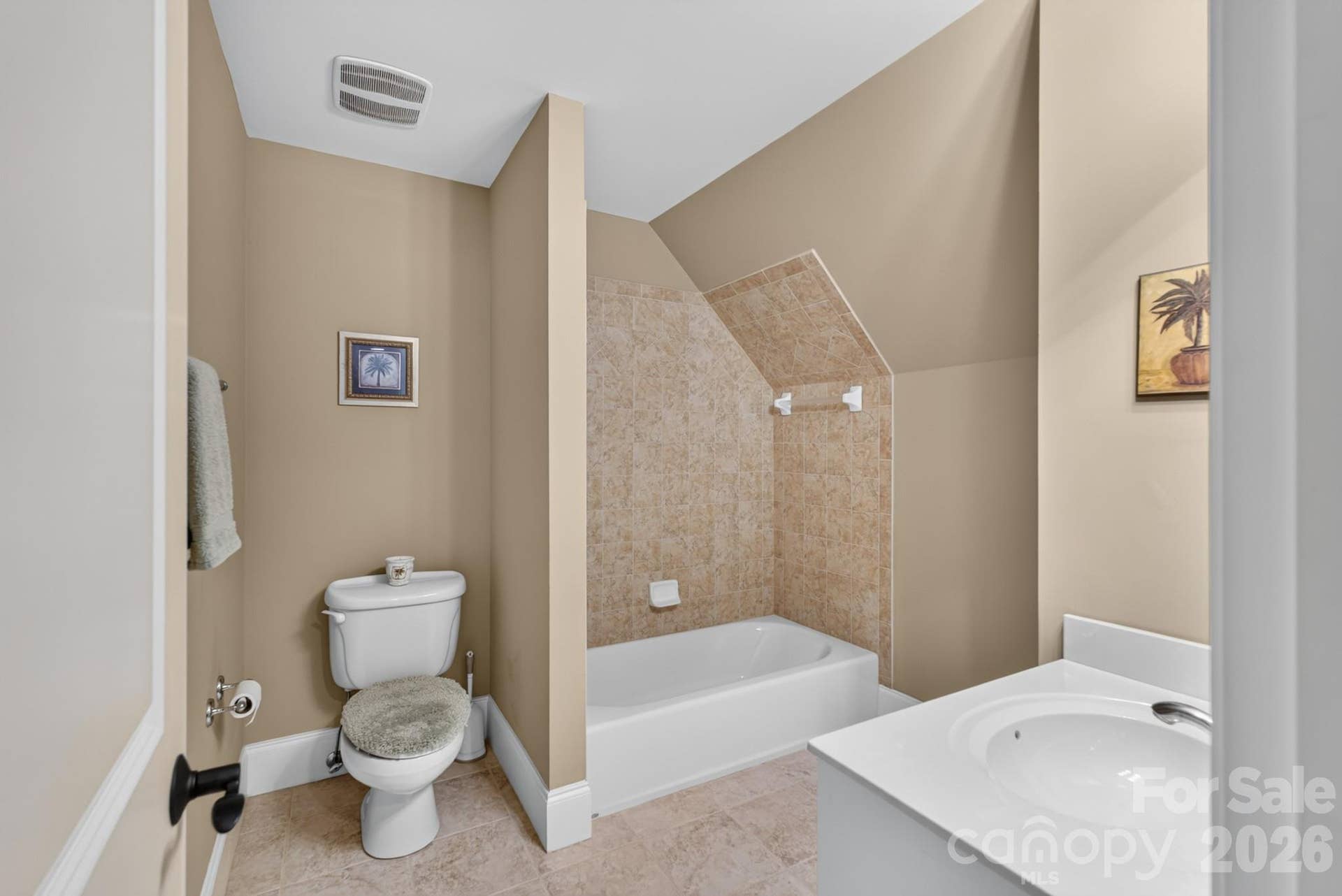 1475 Floral Road, Rock Hill, SC 29732 Full Bath - Upper Level
