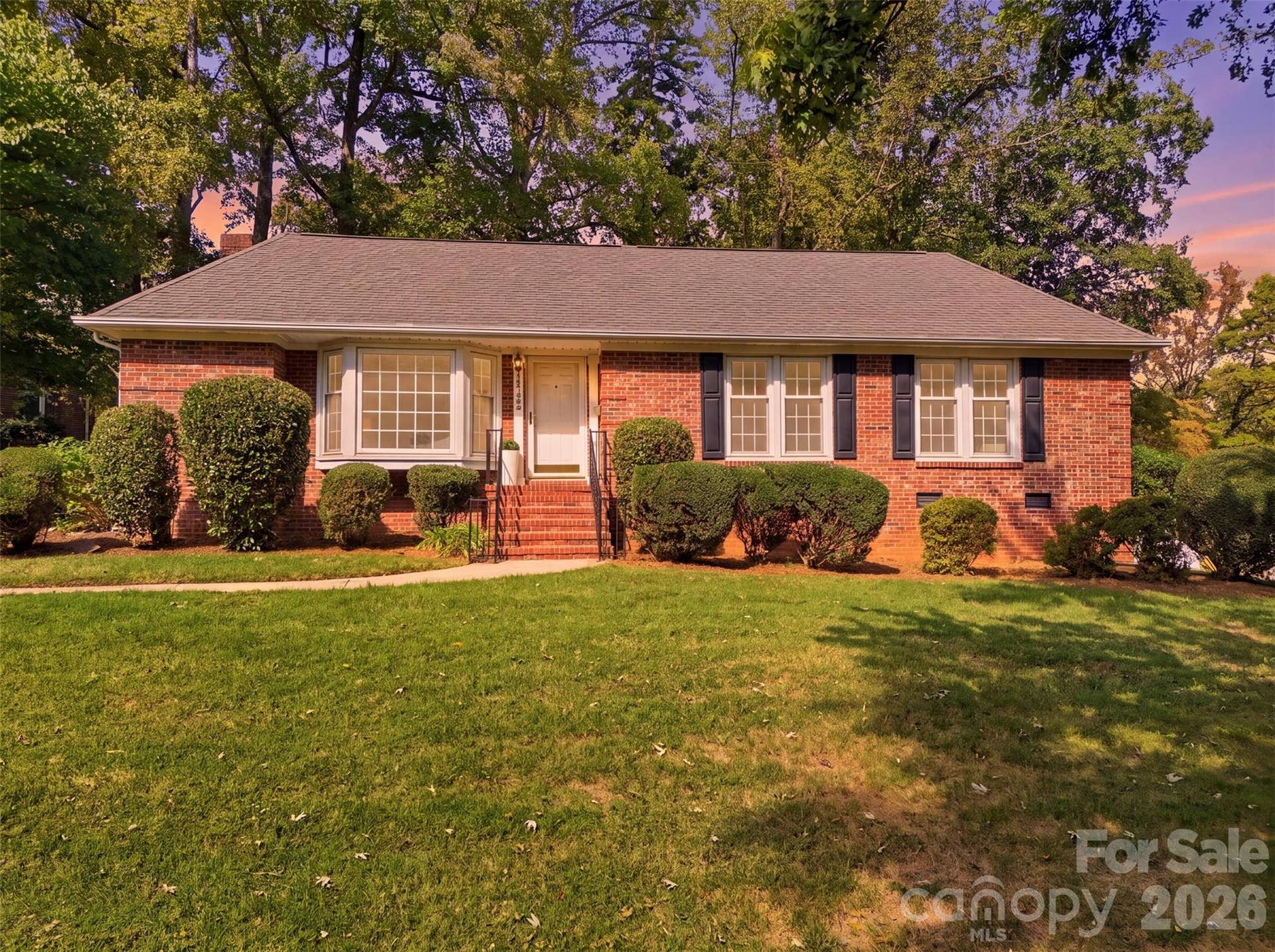 5724 Telfair Road, Charlotte, NC 28210 Twilight at 5724 Telfair Rd