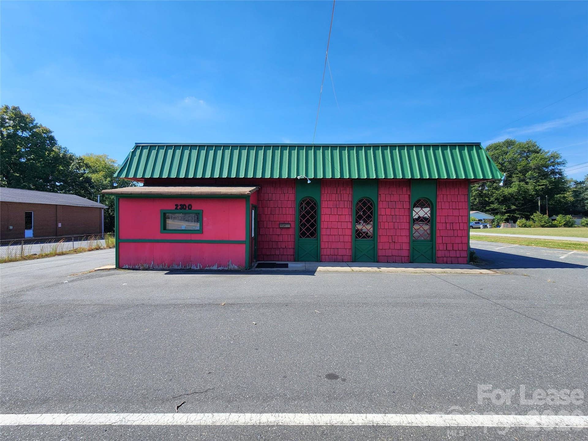 2300 S Cannon Boulevard, Kannapolis, NC 28083