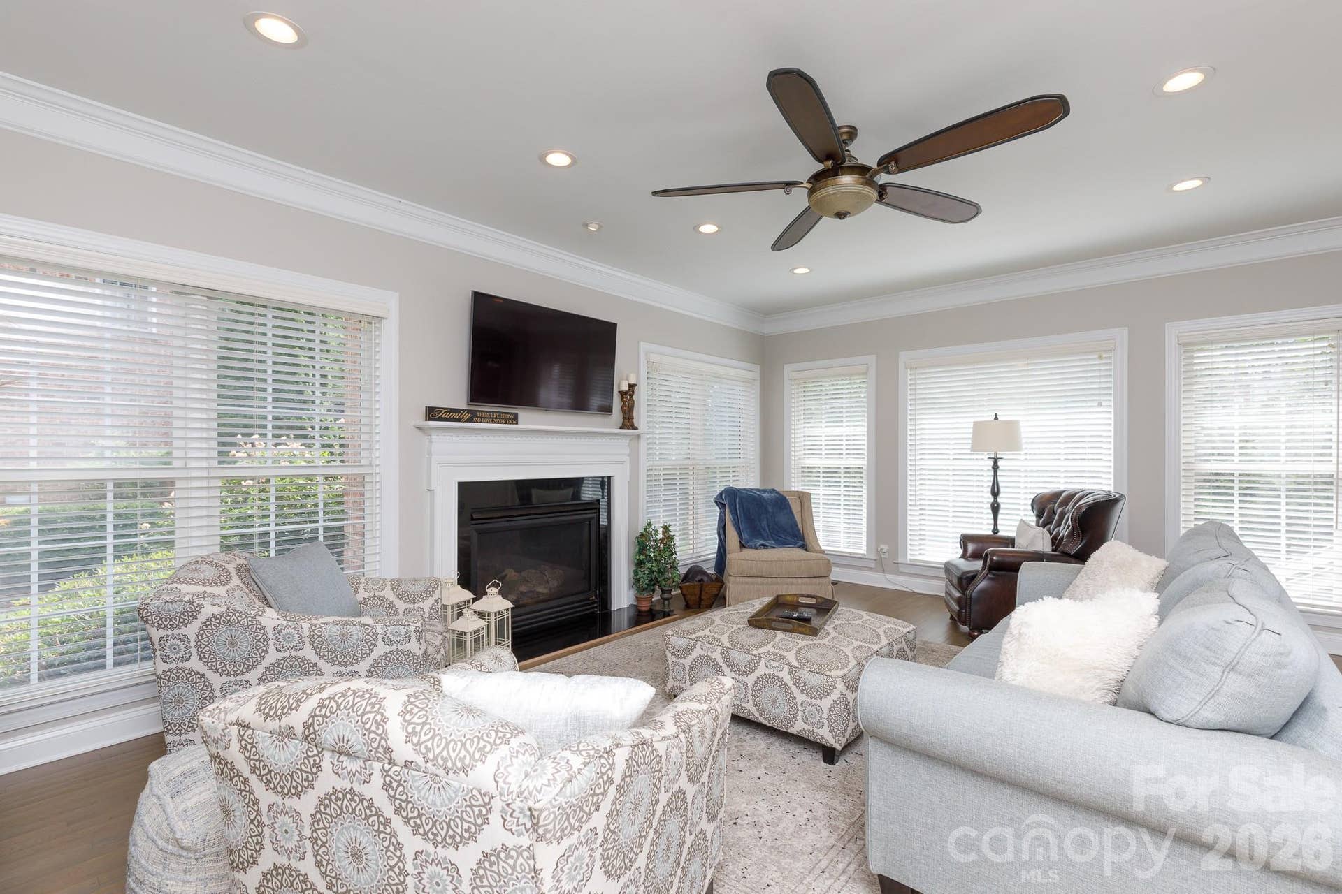 886 Hickory Stick Drive, Fort Mill, SC 29715 886 Hickory Stick Drive, Fort Mill, SC 29715