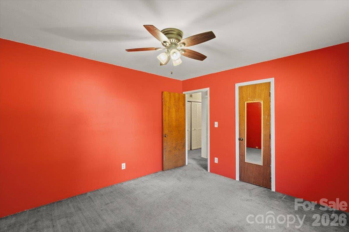 101 Cedar Lane, Mount Holly, NC 28120