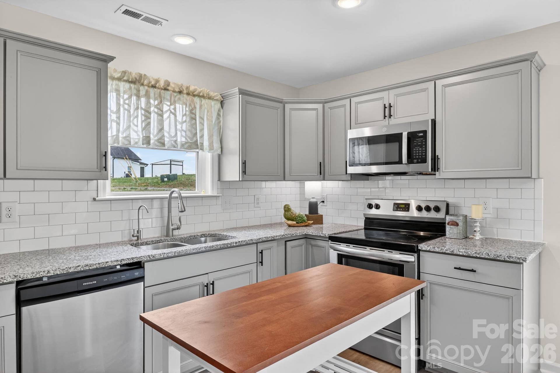 6109 Bunn Simpson Road, Marshville, NC 28103 6109 Bunn Simpson Road, Marshville, NC 28103