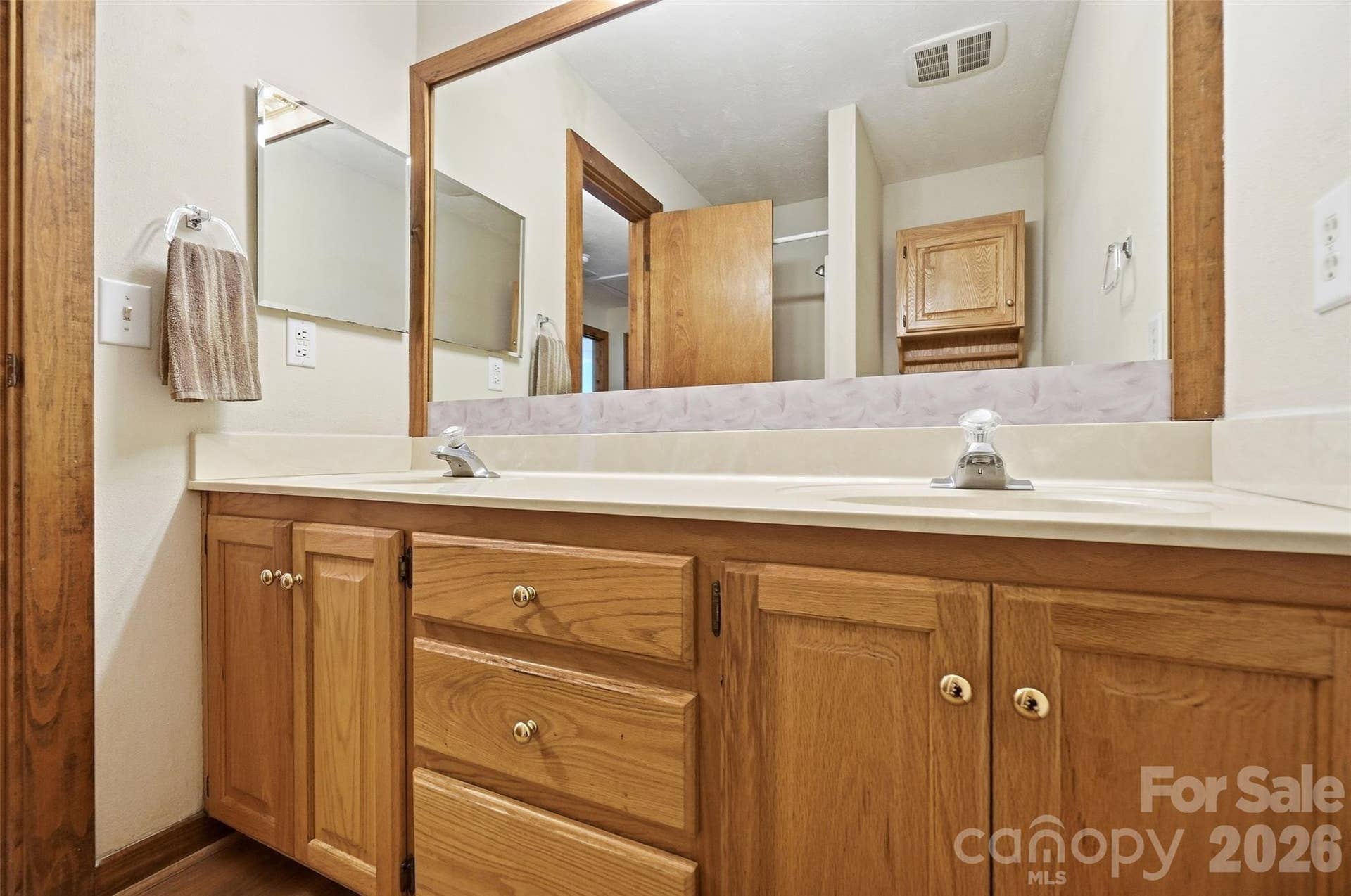 8004 Agape Lane, Waxhaw, NC 28173 8004 Agape Lane, Waxhaw, NC 28173
