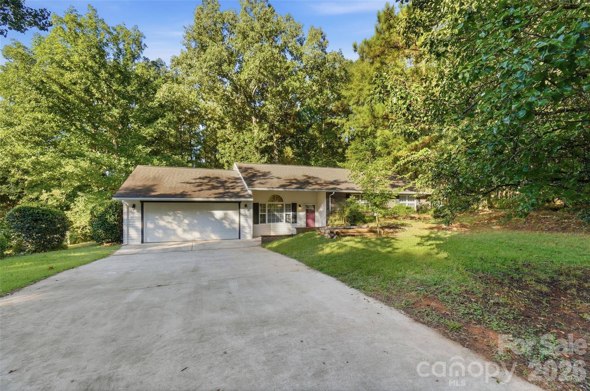 8004 Agape Lane, Waxhaw, NC 28173 8004 Agape Lane, Waxhaw, NC 28173