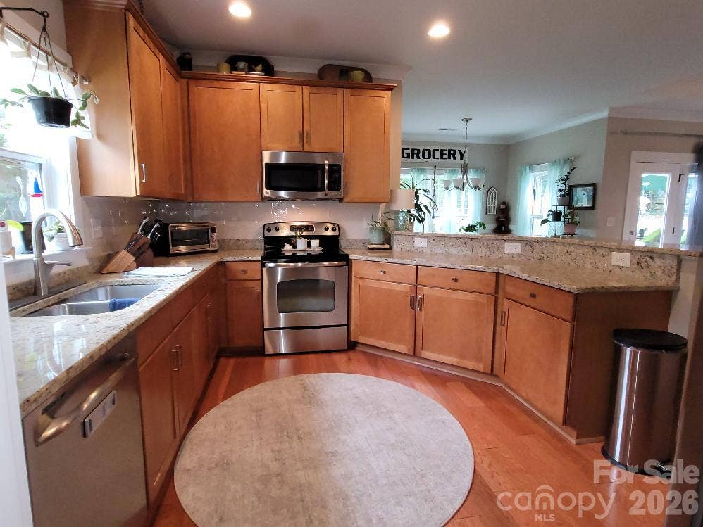 2117 London Lane, Belmont, NC 28012 Wonderful Kitchen with Stainless Steel Appliances