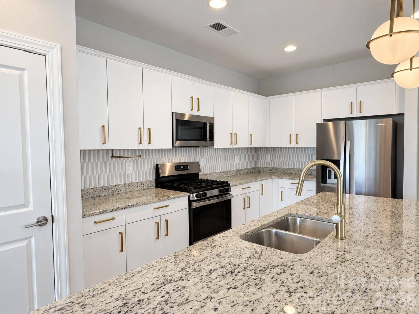 5968 Pier Drive, Denver, NC 28037
