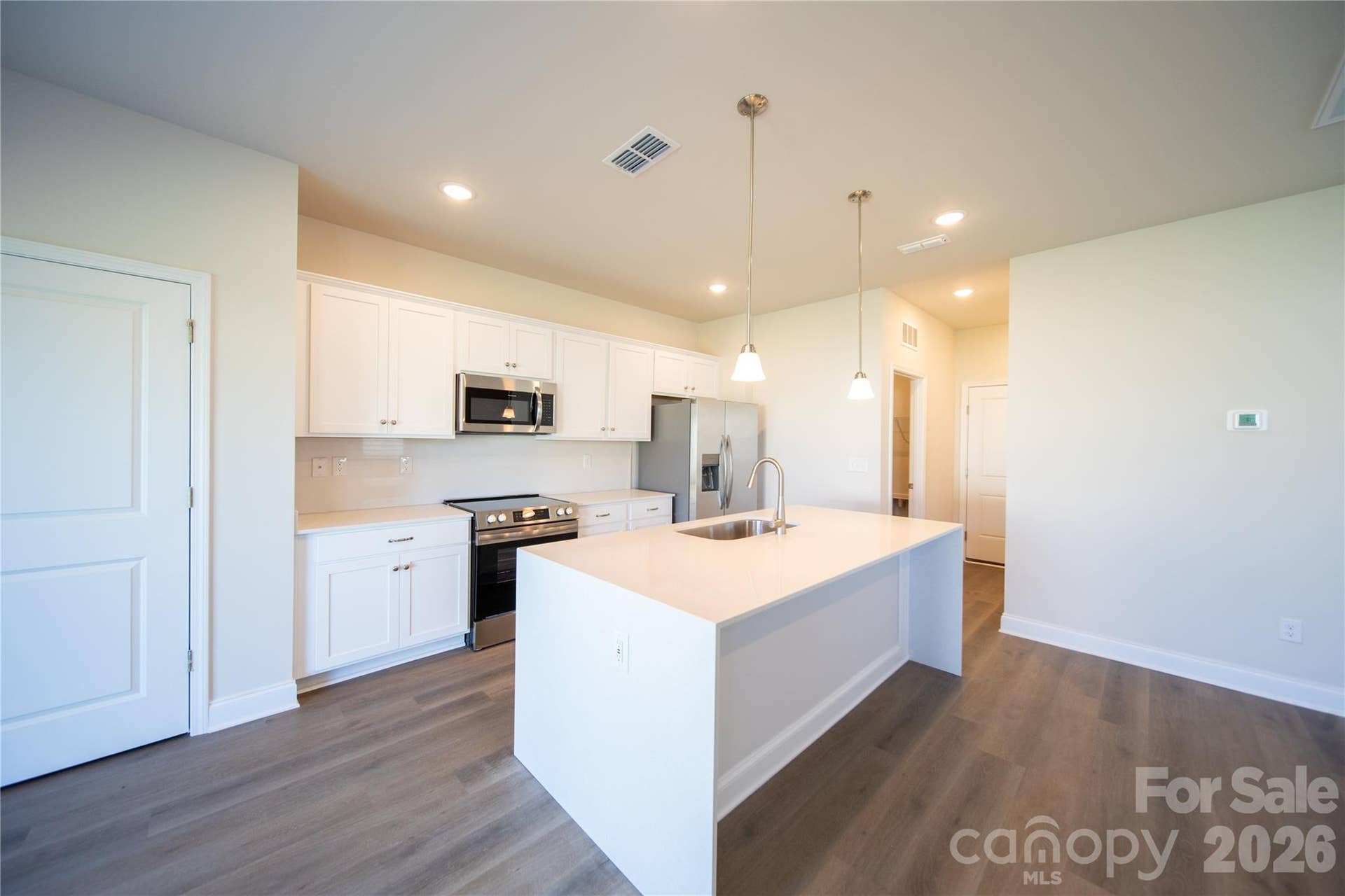 539 Larragan Drive, Denver, NC 28037 539 Larragan Drive, Denver, NC 28037