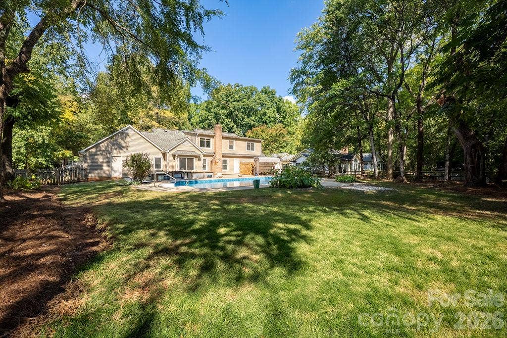 9423 Whitethorn Drive, Charlotte, NC 28277 9423 Whitethorn Drive, Charlotte, NC 28277