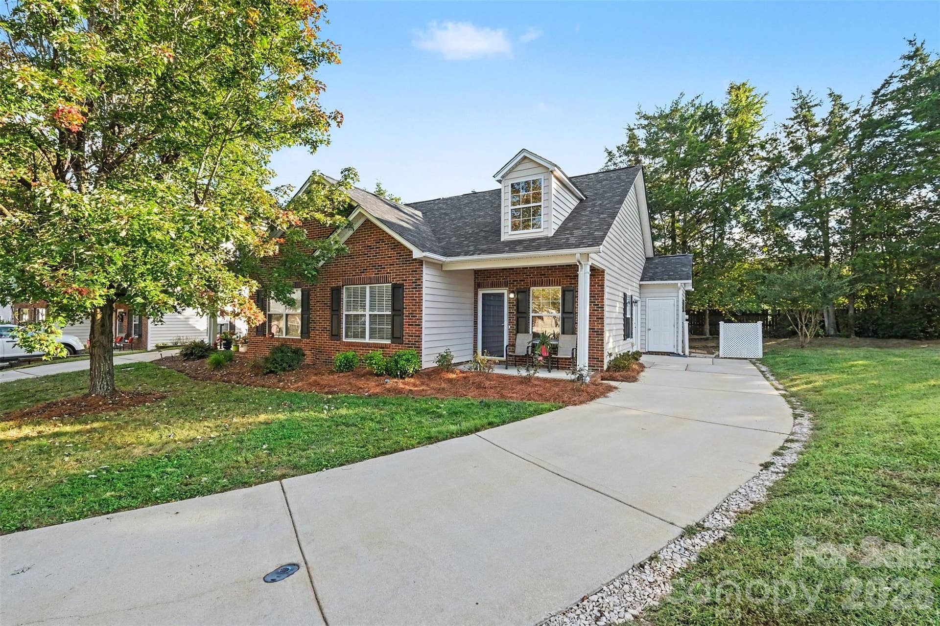 1645 Diary Drive, Rock Hill, SC 29732 1645 Diary Drive, Rock Hill, SC 29732