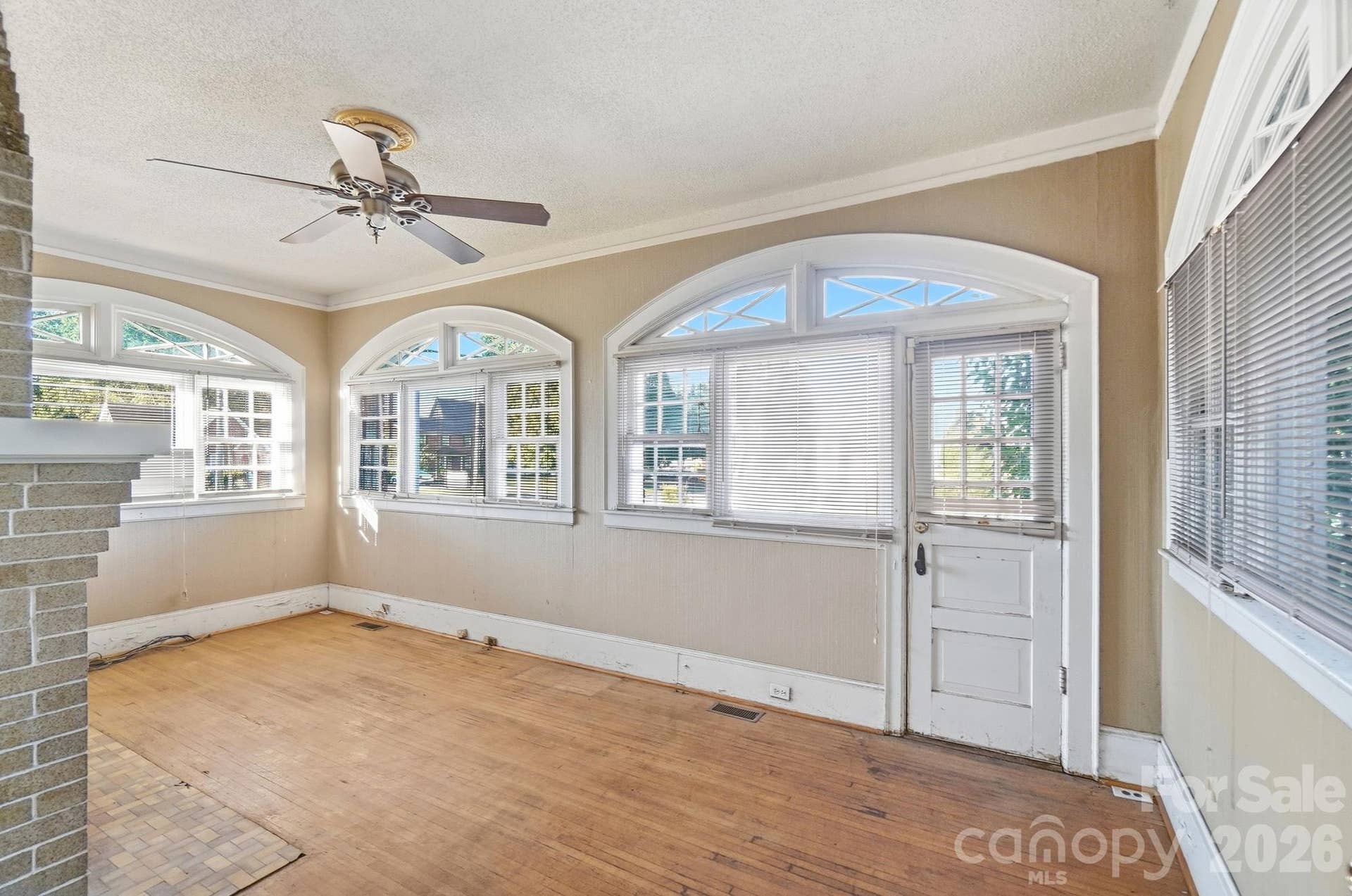 2415 E Main Street, Lincolnton, NC 28092