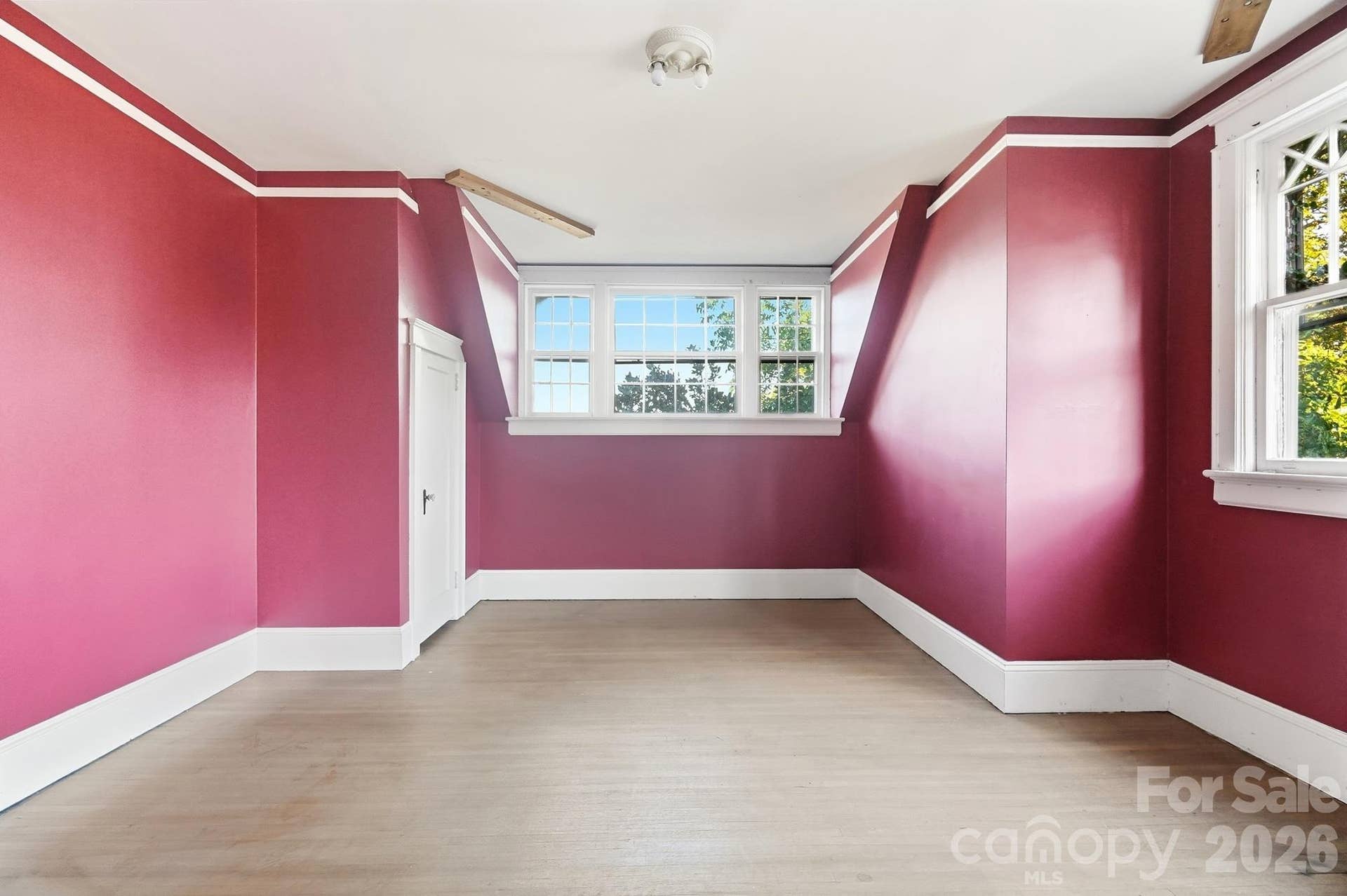 2415 E Main Street, Lincolnton, NC 28092