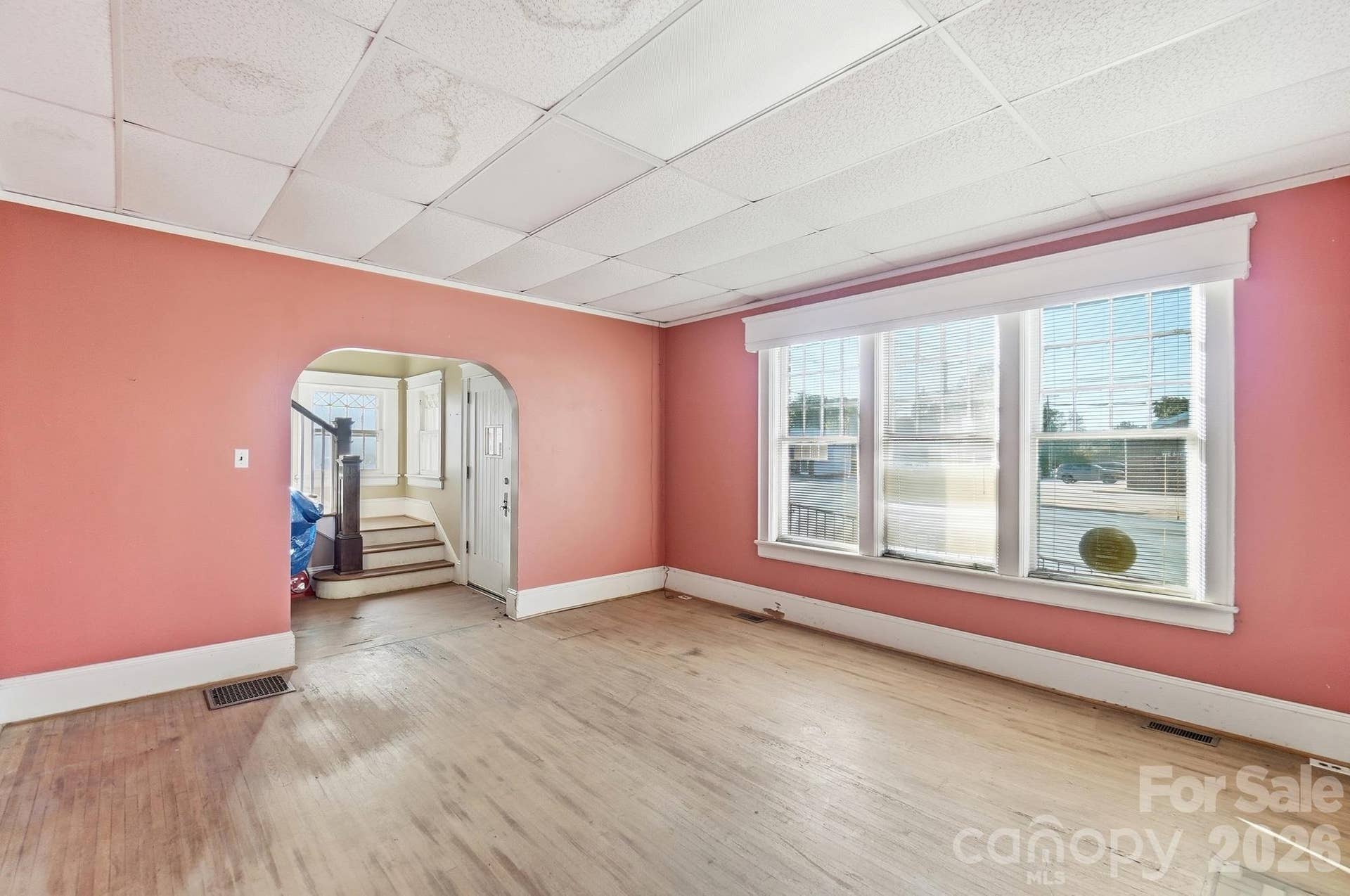 2415 E Main Street, Lincolnton, NC 28092