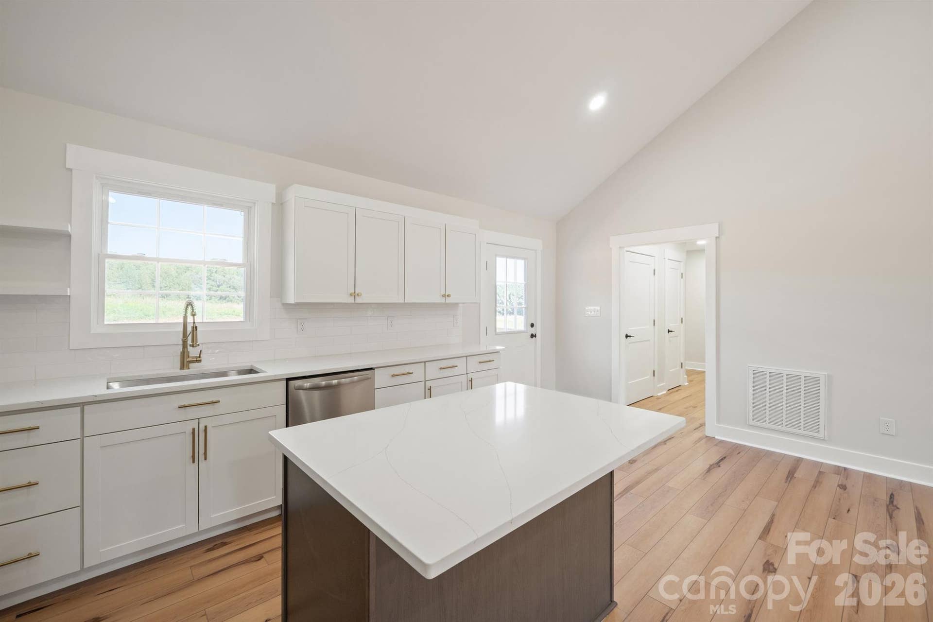 6292 Hill Gates Trail, Cherryville, NC 28021