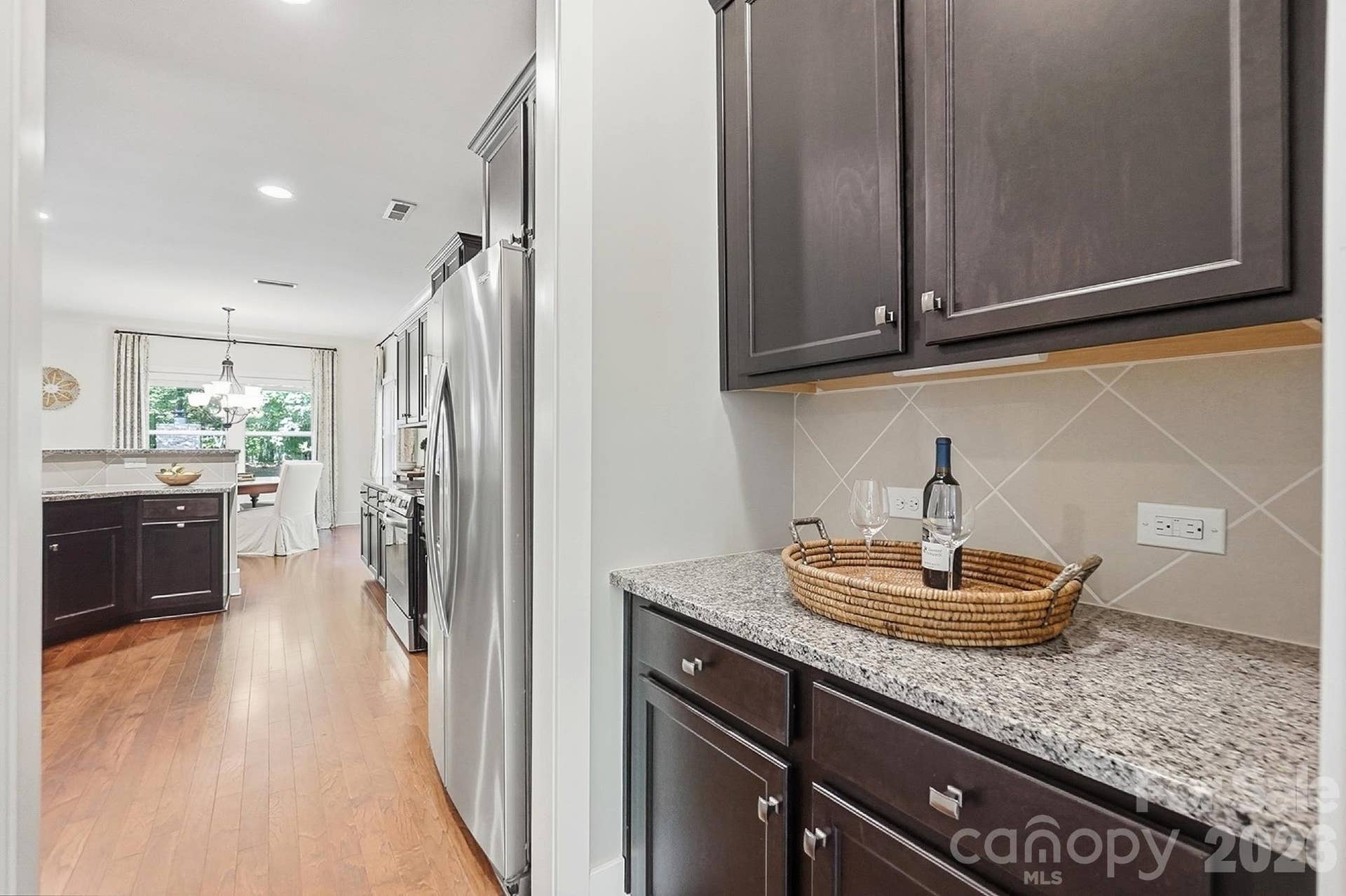 Butlers pantry connecting dining room to kitchen