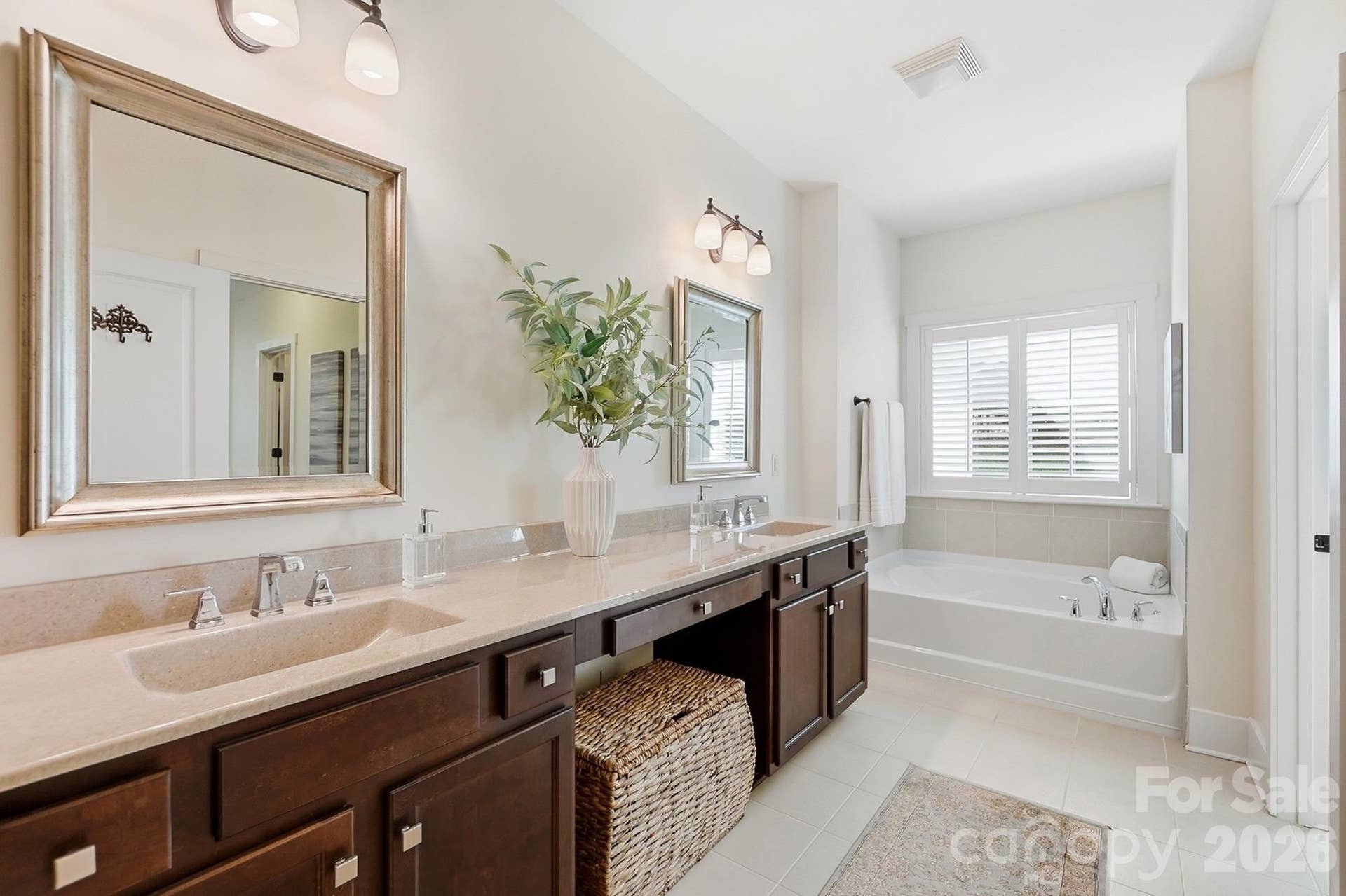Garden tub