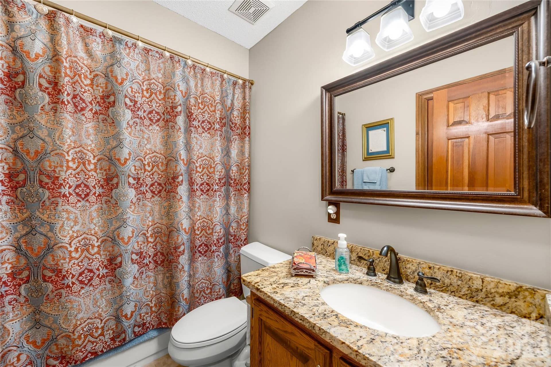 16208 Deepwood Place, Indian Trail, NC 28079 bathroom