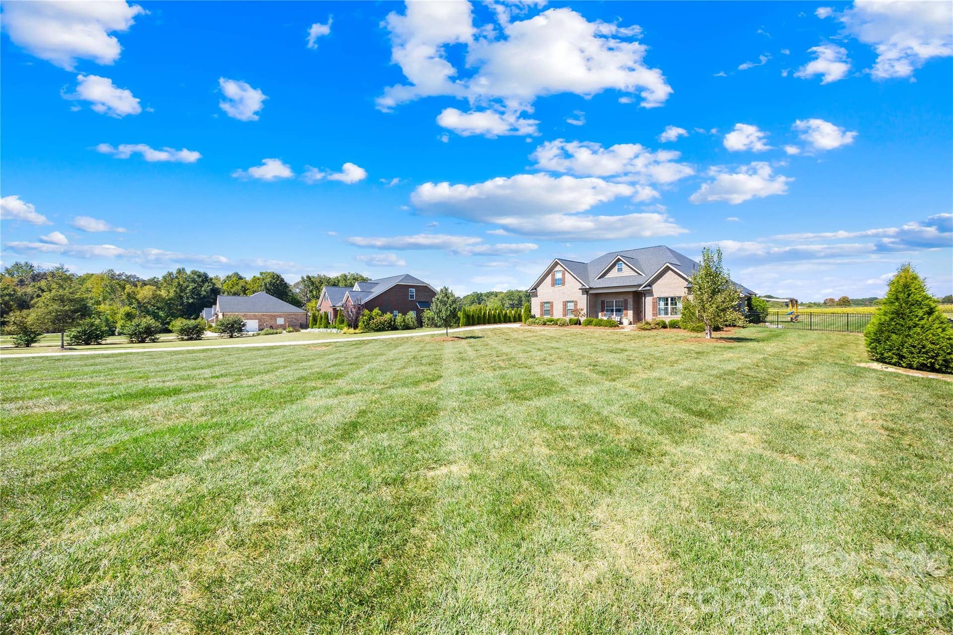 2107 Parrothead Drive, Monroe, NC 28110