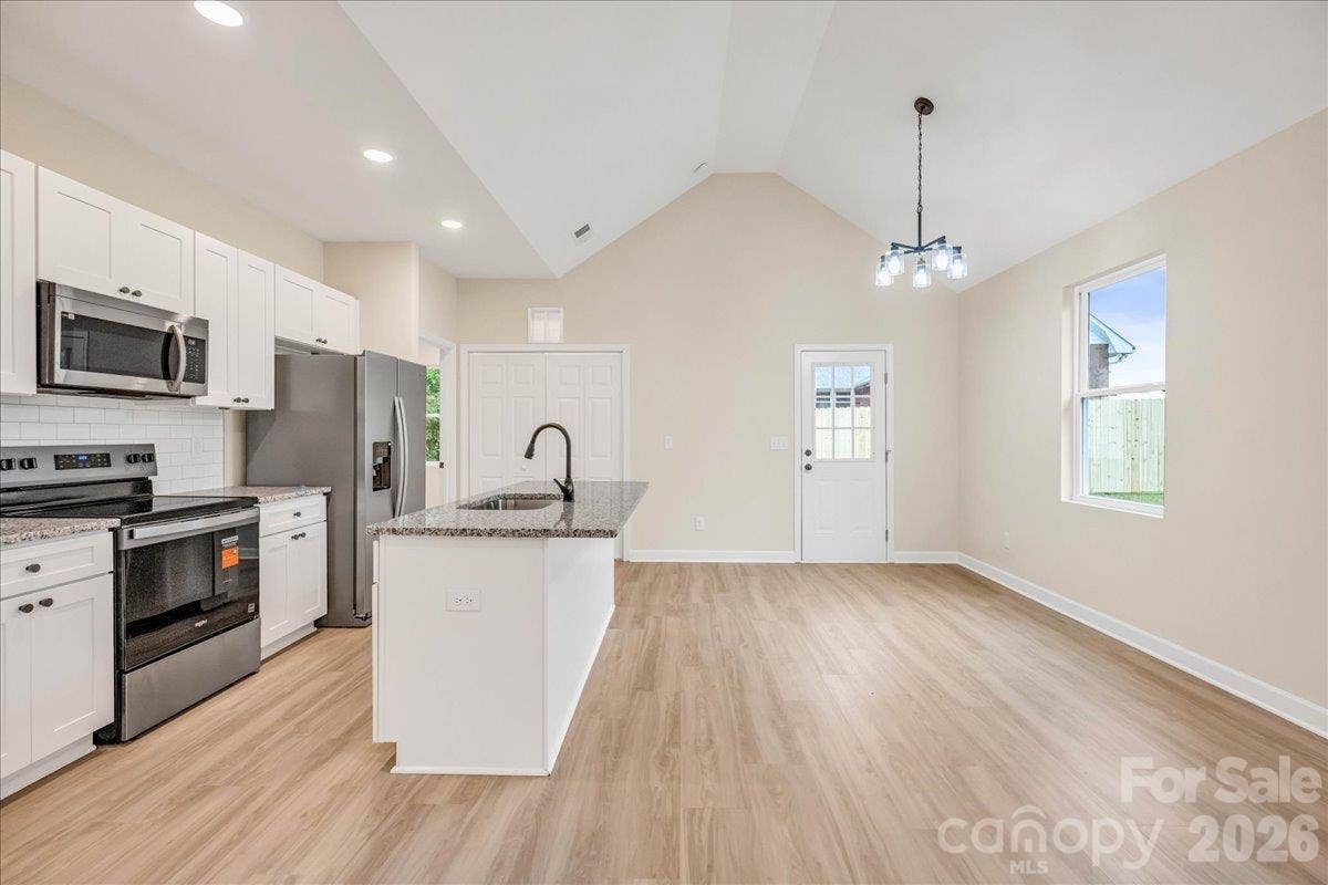 807 Cedar Street, East Spencer, NC 28039 807 Cedar Street, East Spencer, NC 28039