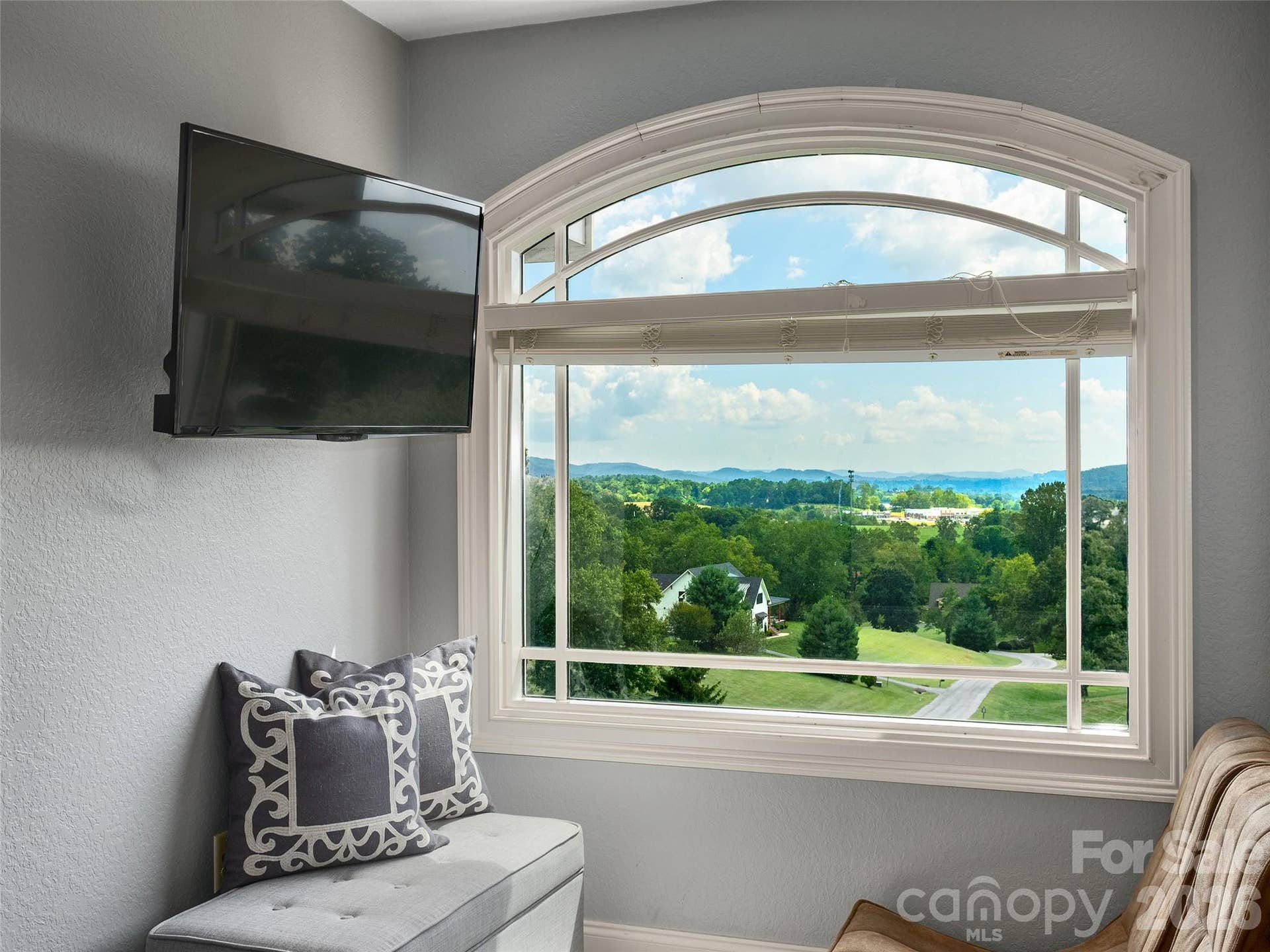 24 Mill Crest Drive, Mills River, NC 28759