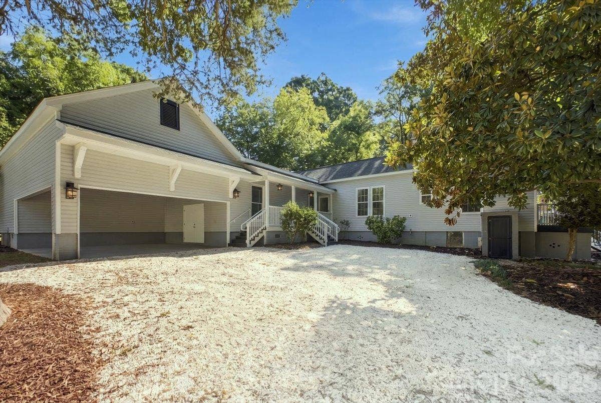 315 Confederate Street, Fort Mill, SC 29715 315 Confederate Street, Fort Mill, SC 29715