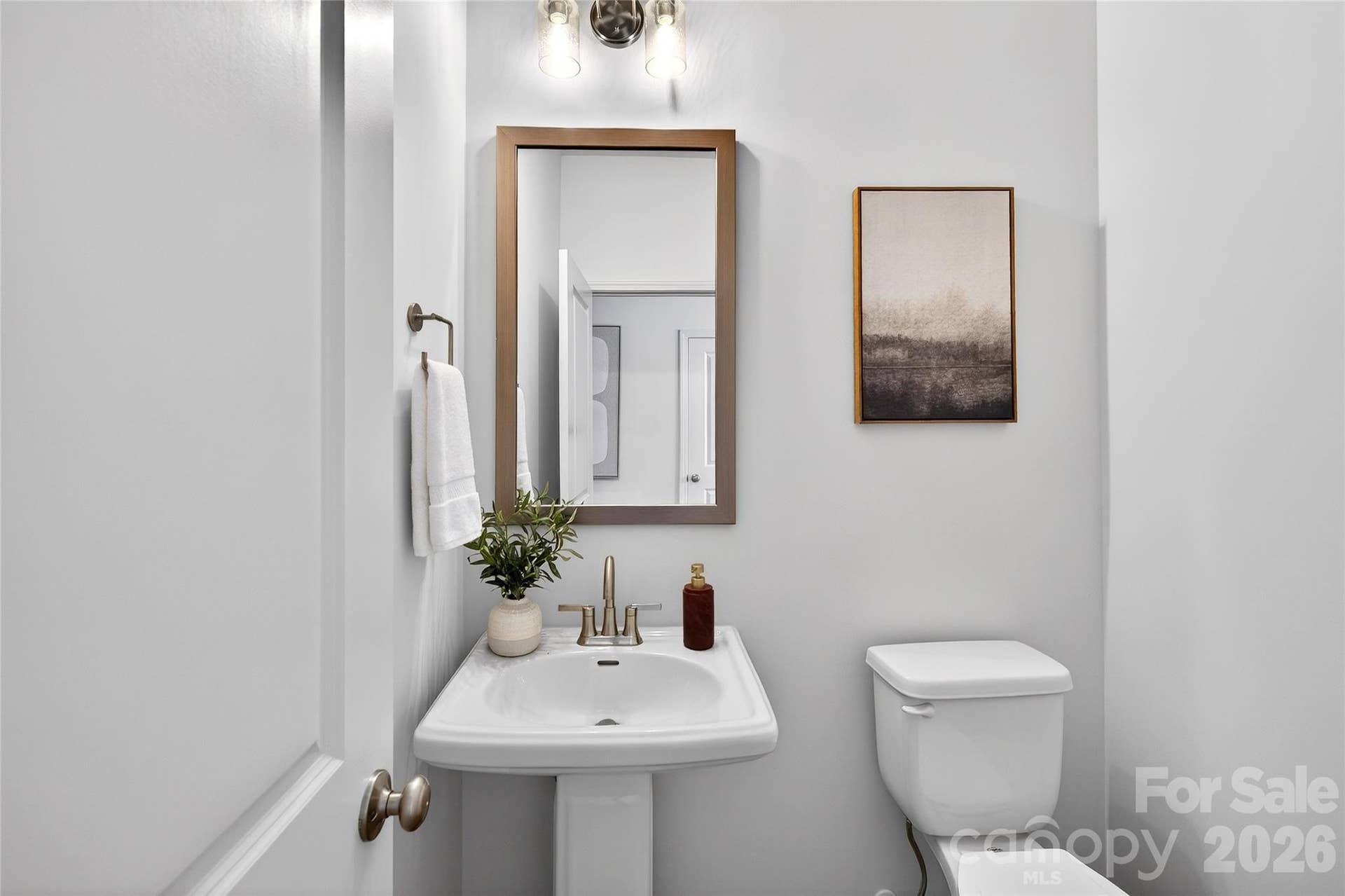 312 E Glendale Avenue, Mount Holly, NC 28120 Representation