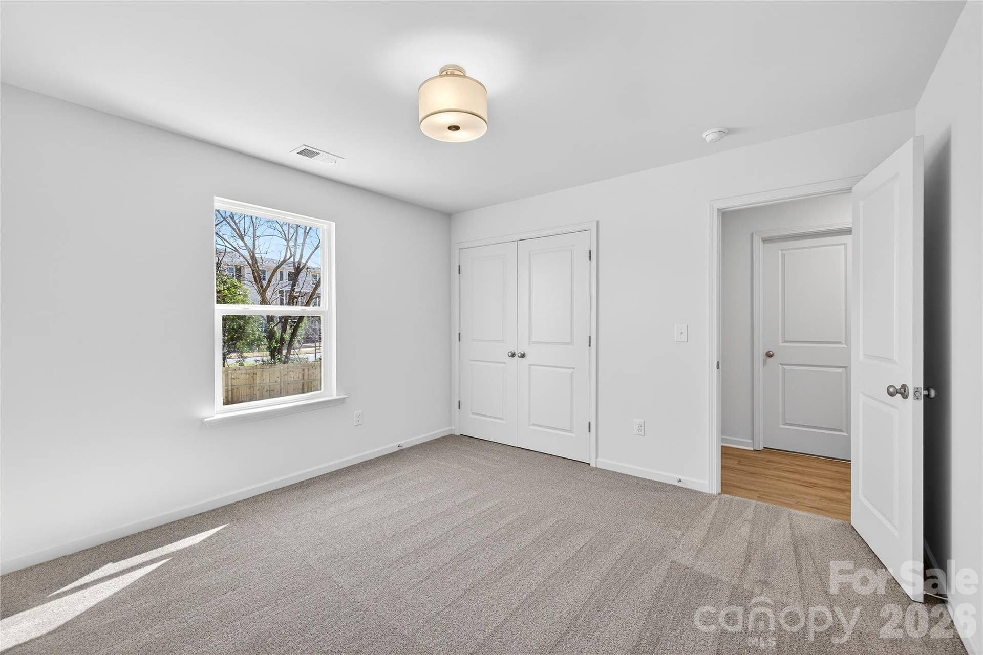 312 E Glendale Avenue, Mount Holly, NC 28120 Representation