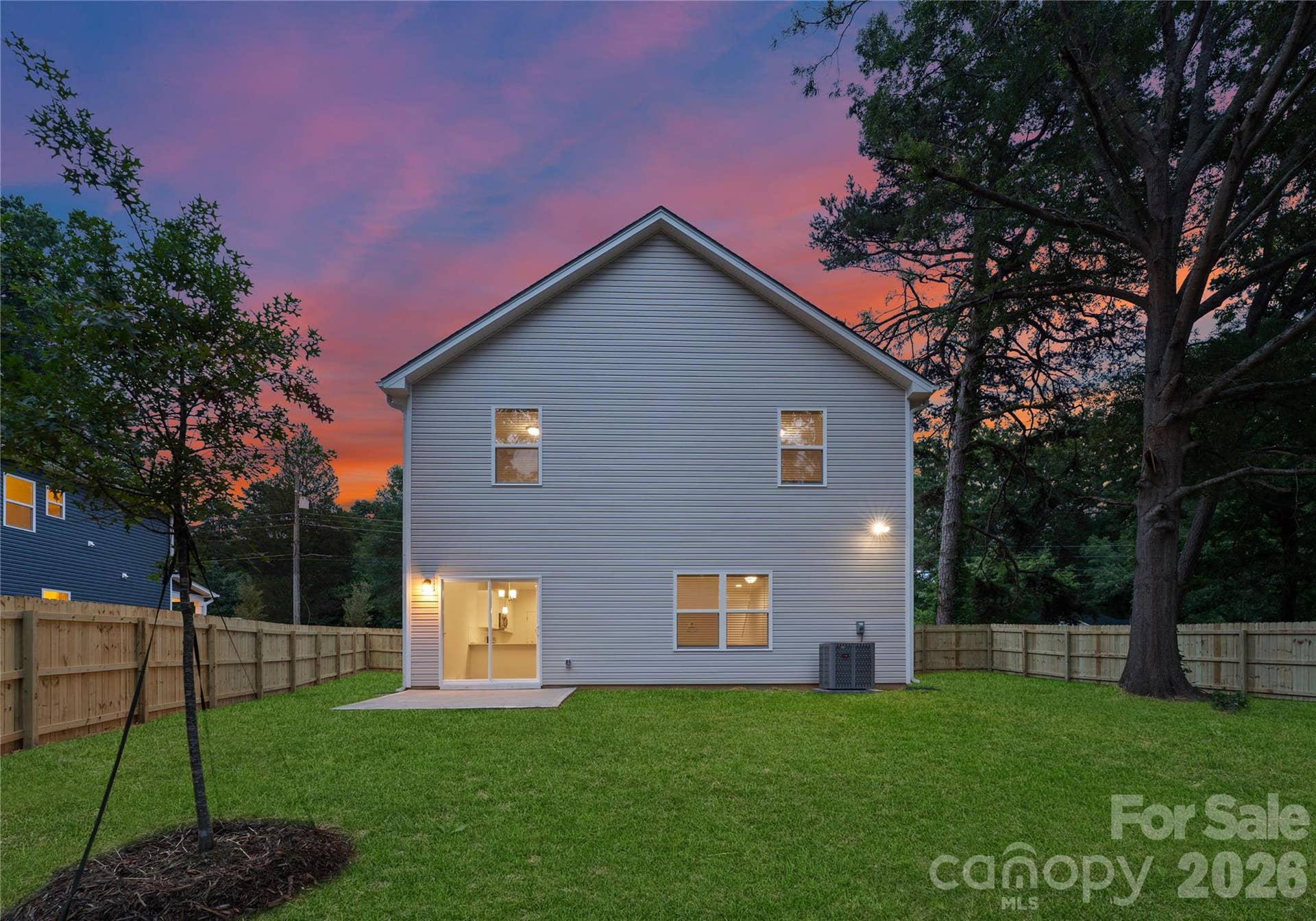 312 E Glendale Avenue, Mount Holly, NC 28120 Representation
