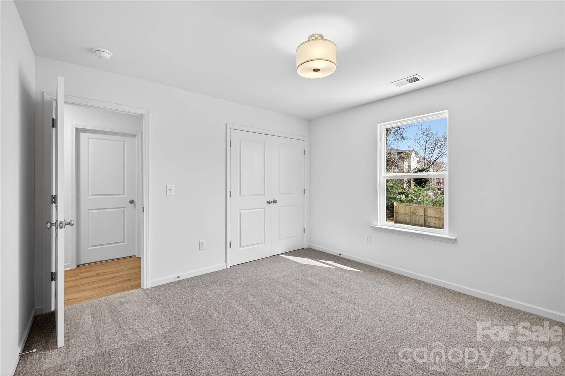312 E Glendale Avenue, Mount Holly, NC 28120 Representation