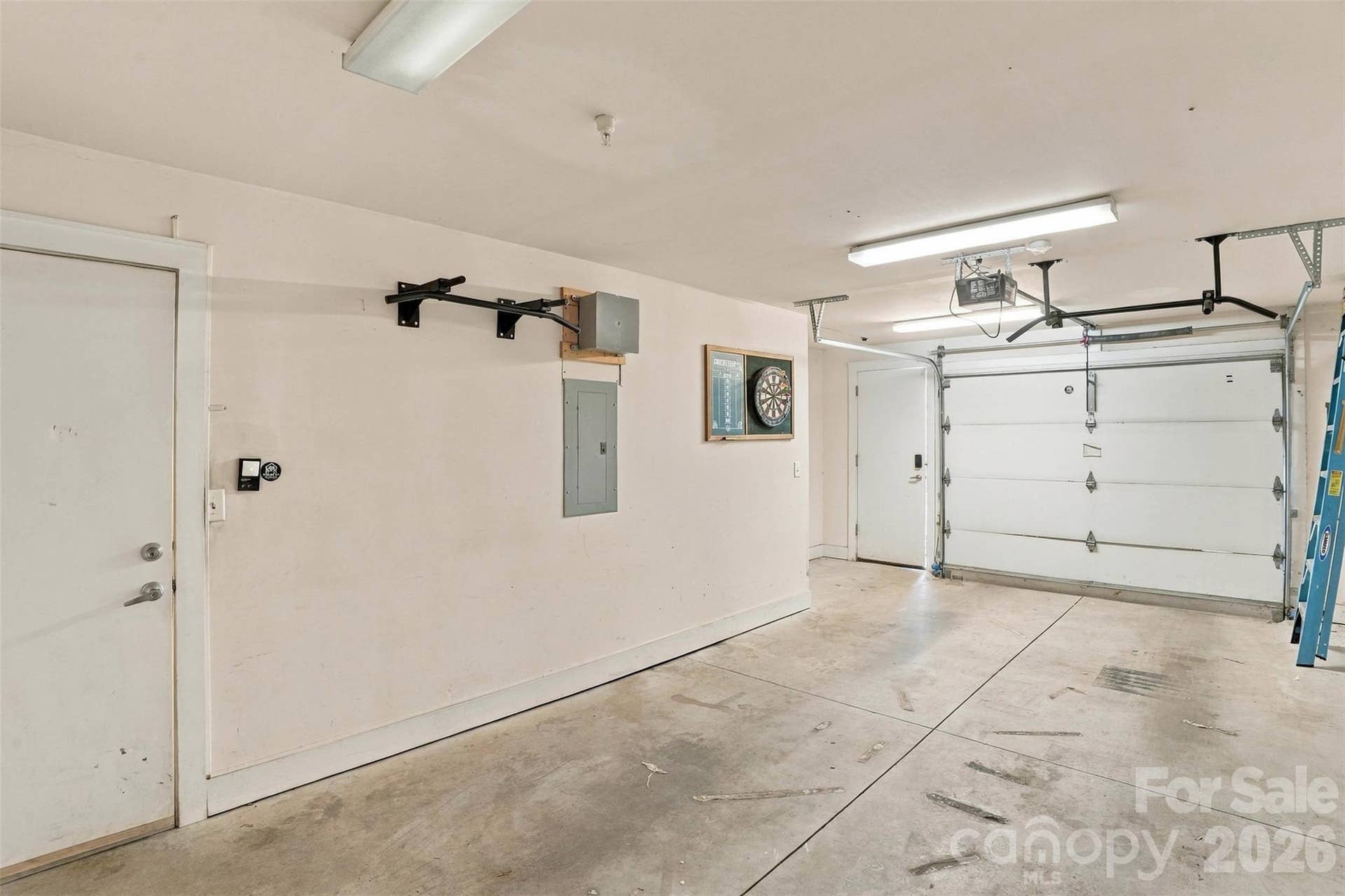 534 McDowell Street, Charlotte, NC 28204 garage
