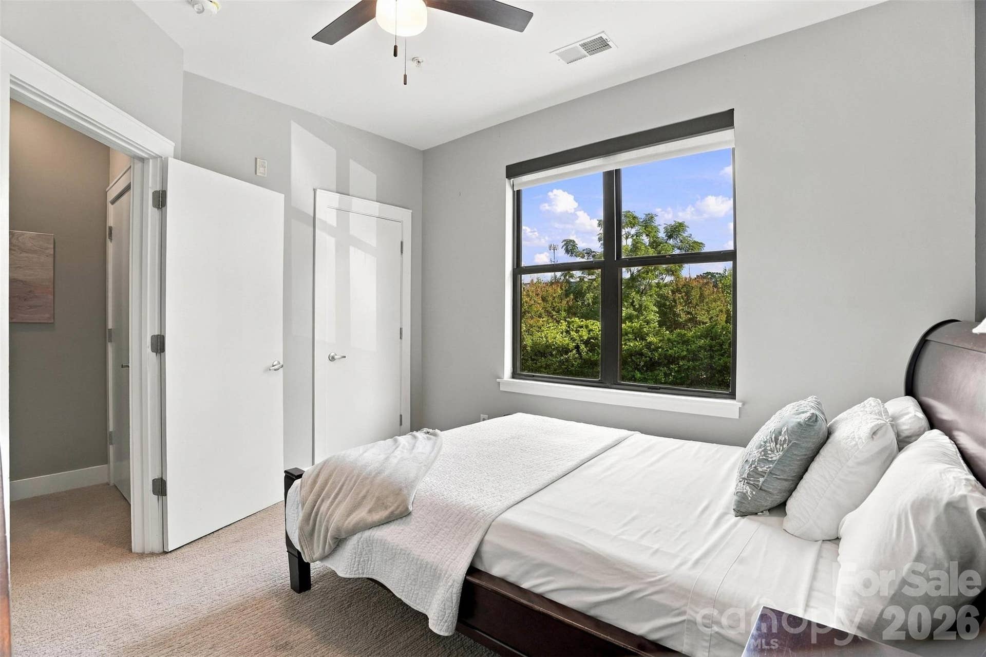 534 McDowell Street, Charlotte, NC 28204 first floor bedroom