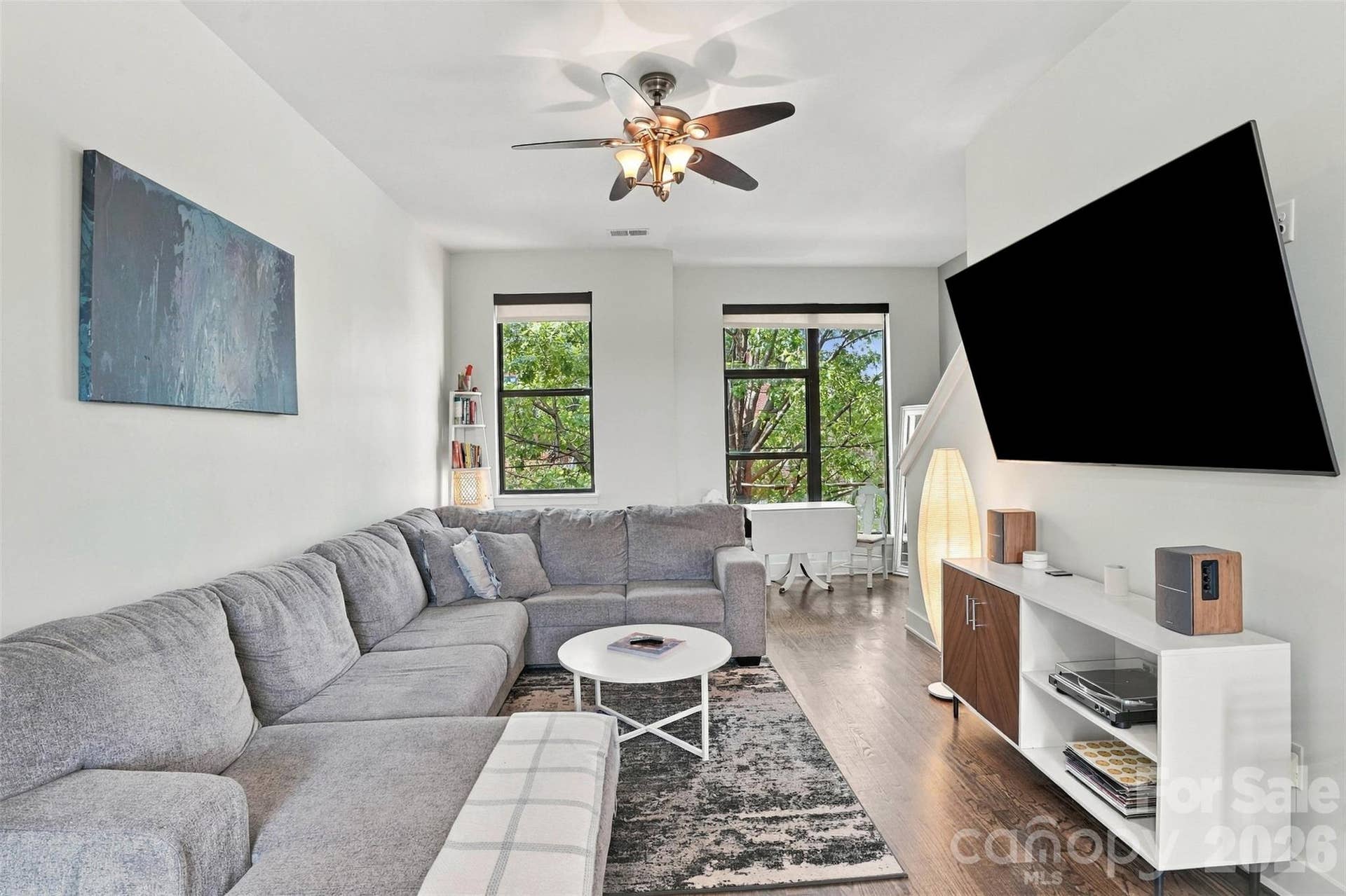 534 McDowell Street, Charlotte, NC 28204 living room