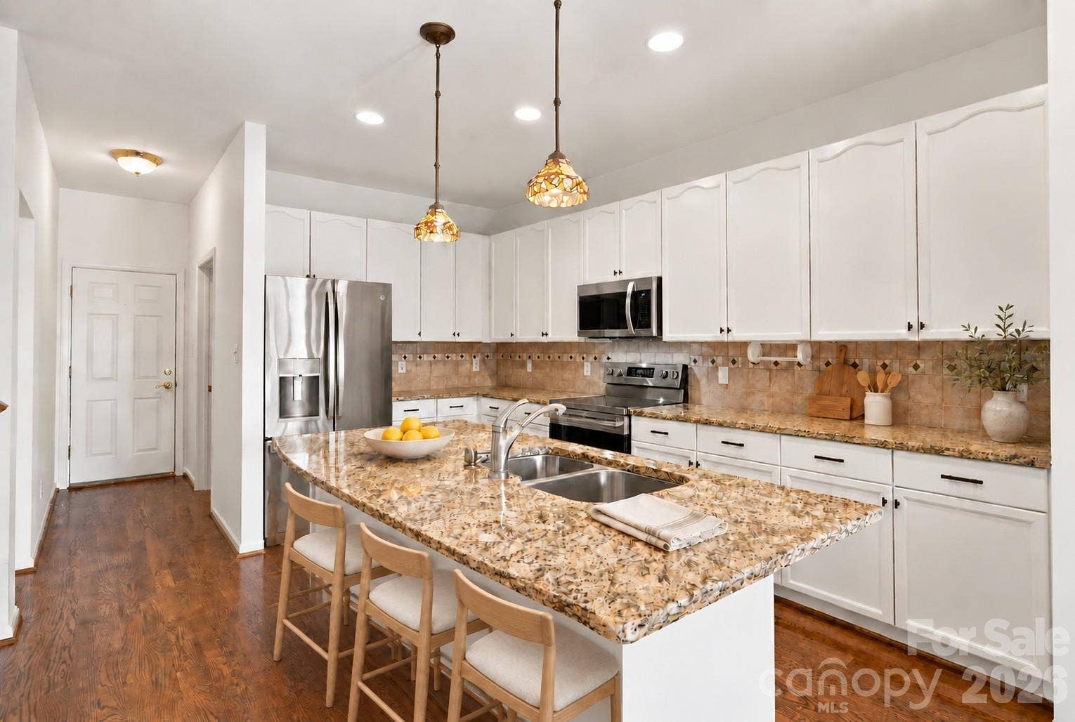 Open kitchen to the living room perfect for entertaining