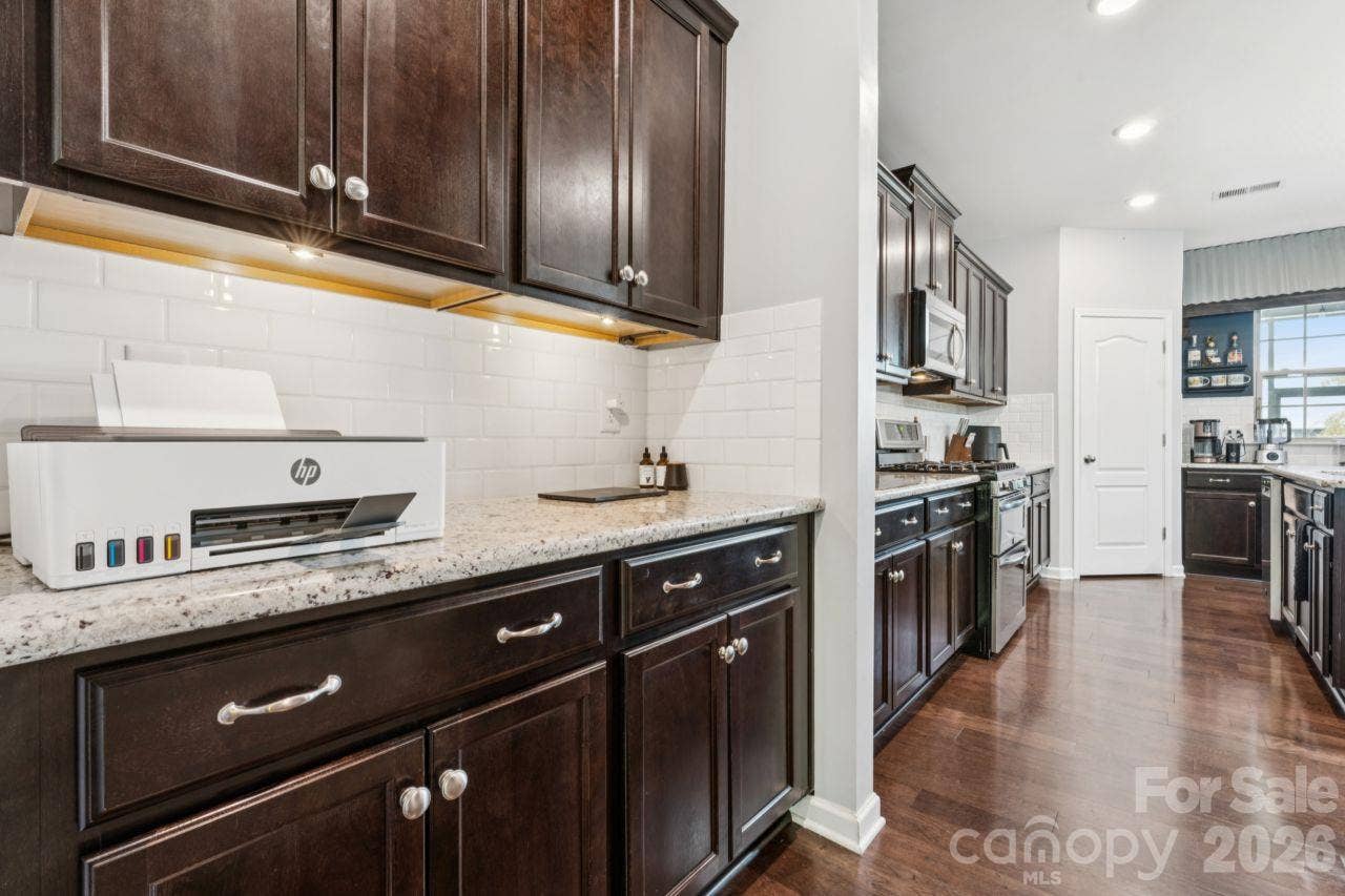 3018 Oakmere Road, Waxhaw, NC 28173 Butlers Pantry