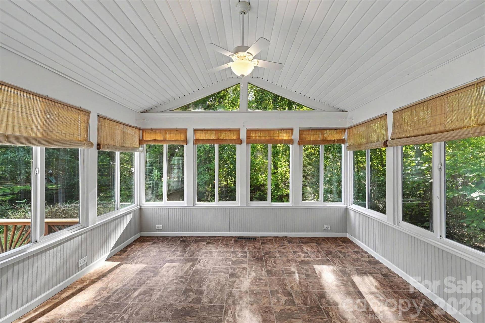 5523 Tullamore Lane, Charlotte, NC 28269 5523 Tullamore Lane, Charlotte, NC 28269