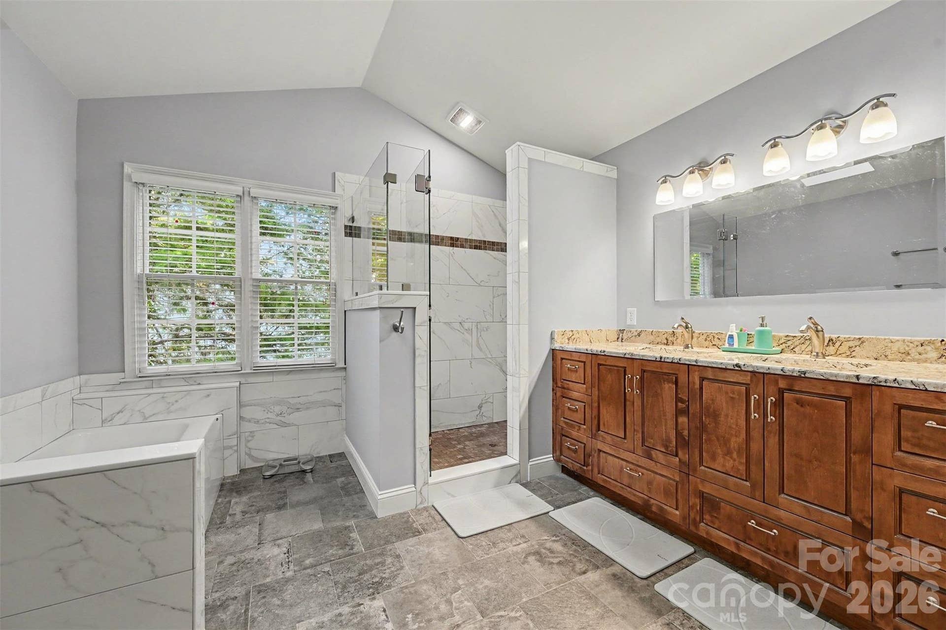 5523 Tullamore Lane, Charlotte, NC 28269 5523 Tullamore Lane, Charlotte, NC 28269