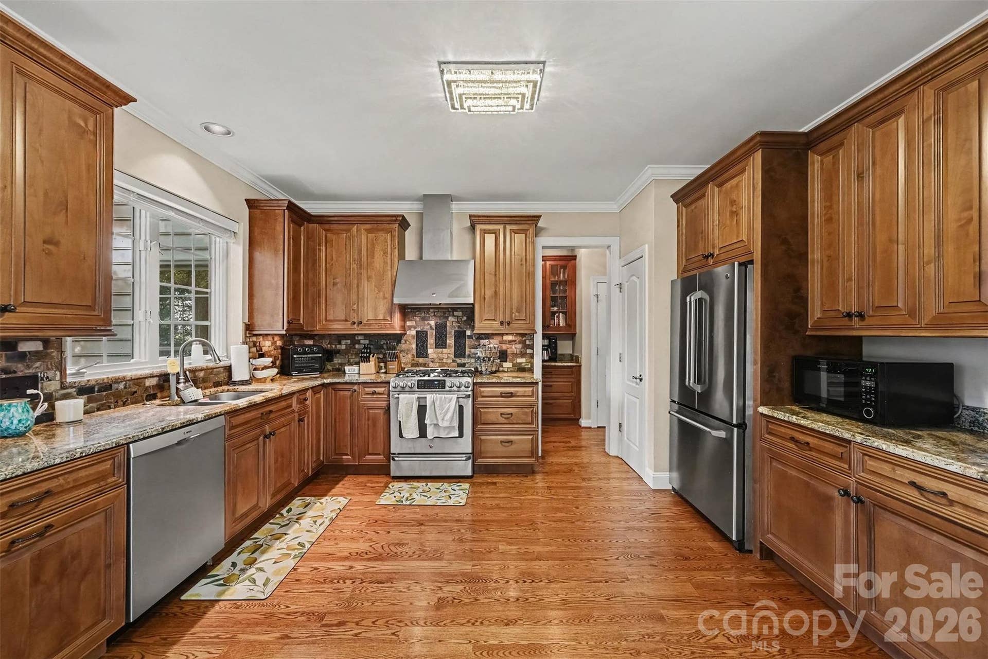 5523 Tullamore Lane, Charlotte, NC 28269 5523 Tullamore Lane, Charlotte, NC 28269