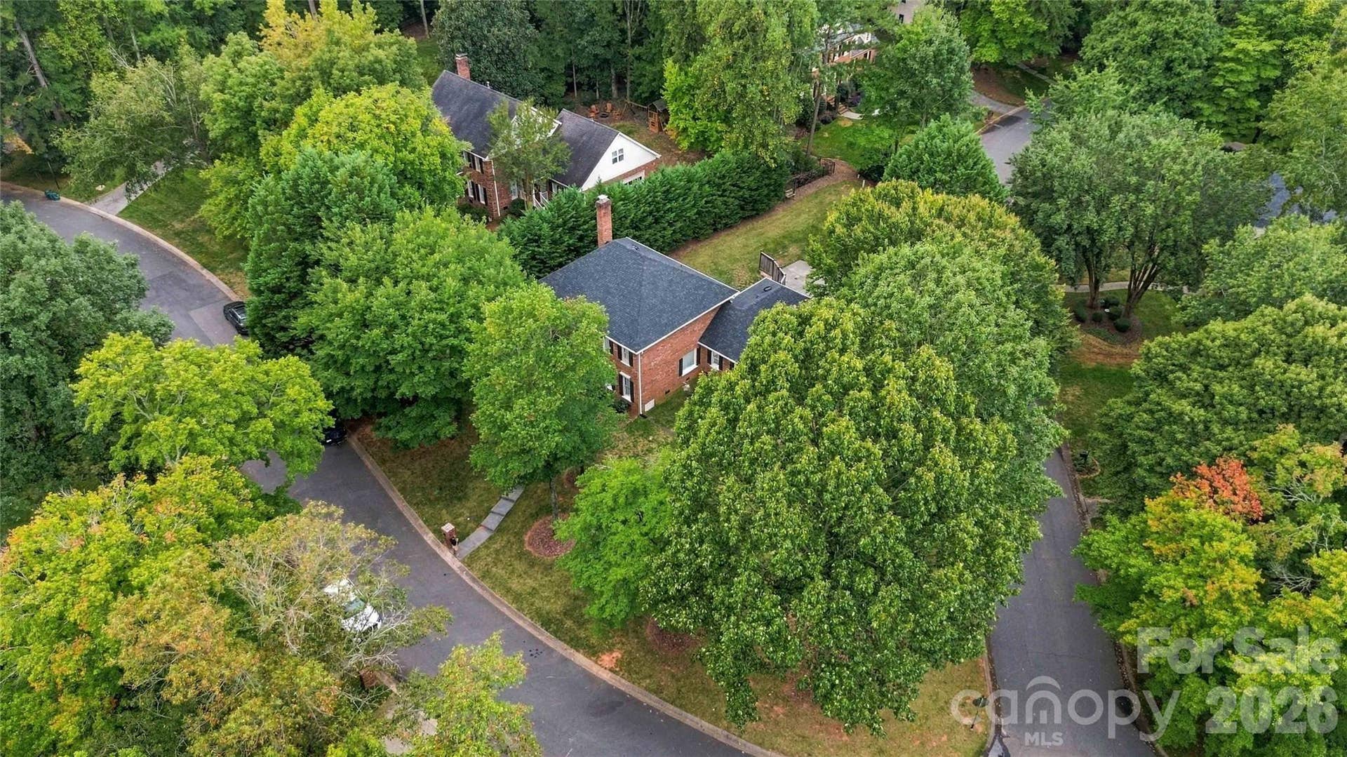 9414 Tillot Drive, Matthews, NC 28105 9414 Tillot Drive, Matthews, NC 28105