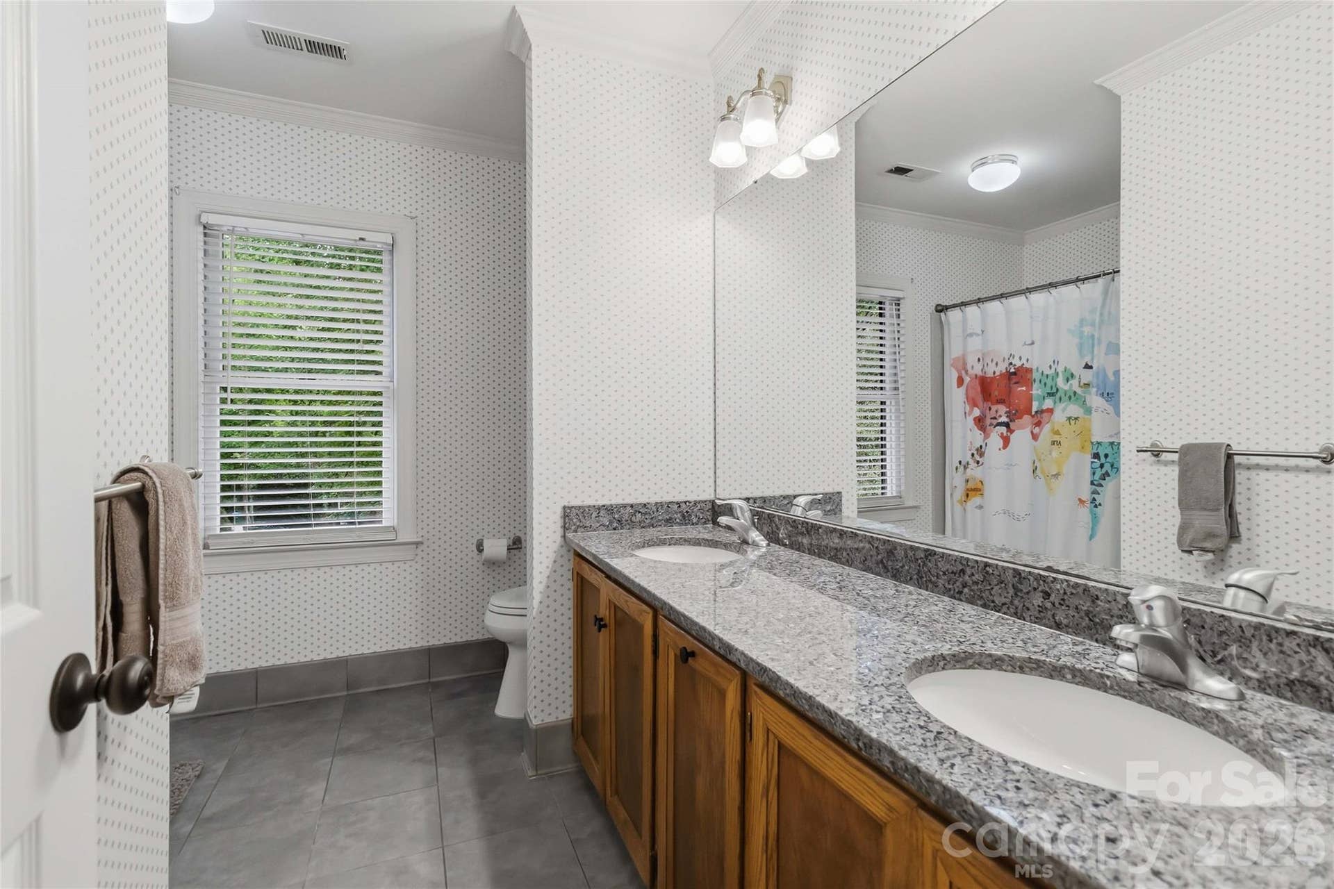 9414 Tillot Drive, Matthews, NC 28105 Full bath upstairs