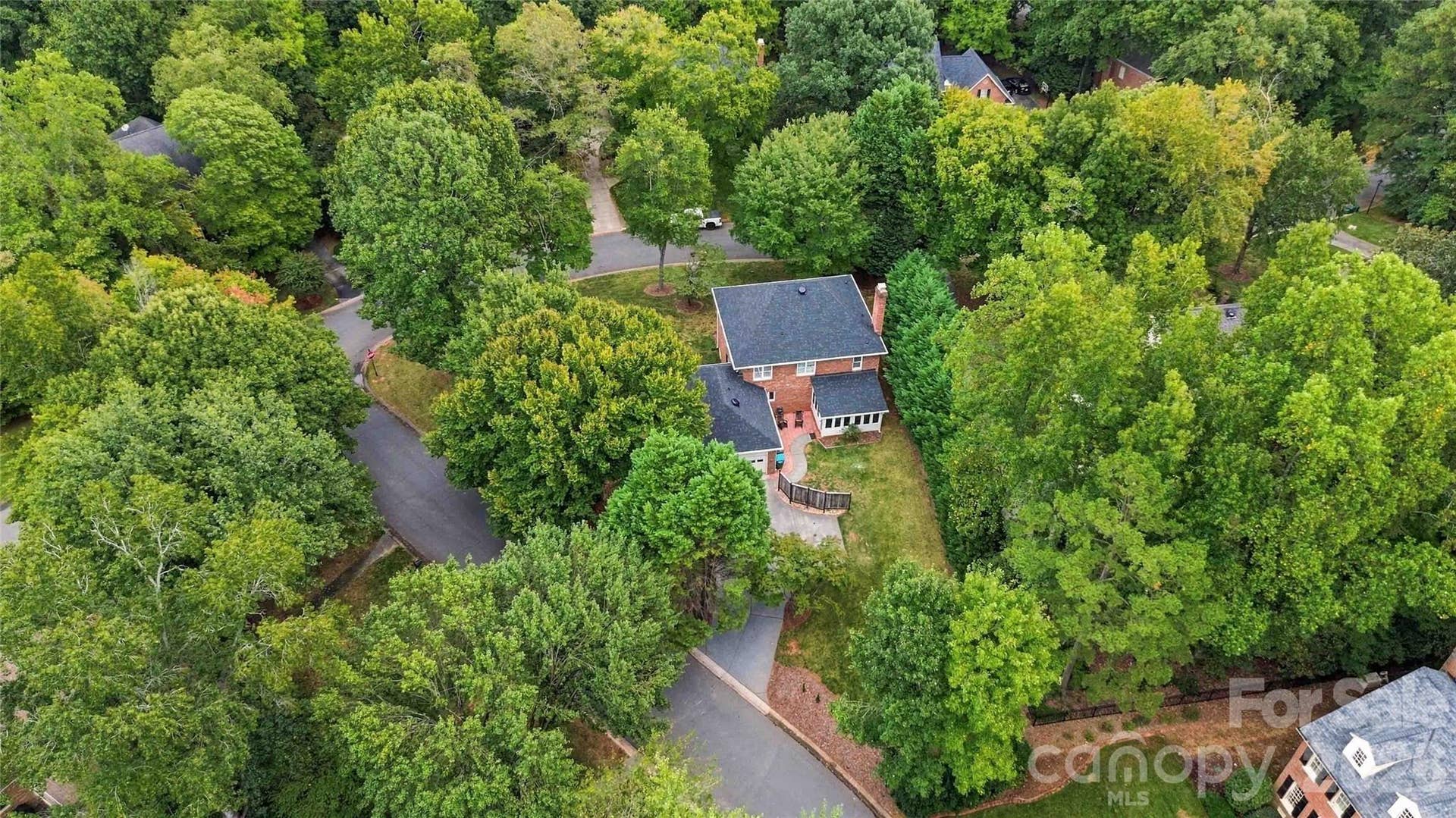 9414 Tillot Drive, Matthews, NC 28105 9414 Tillot Drive, Matthews, NC 28105