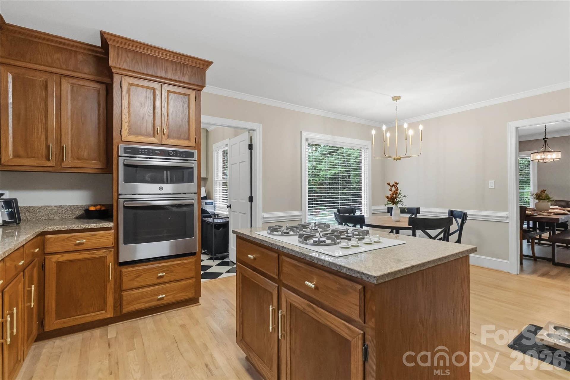 9414 Tillot Drive, Matthews, NC 28105 Kitchen/ Breakfast room