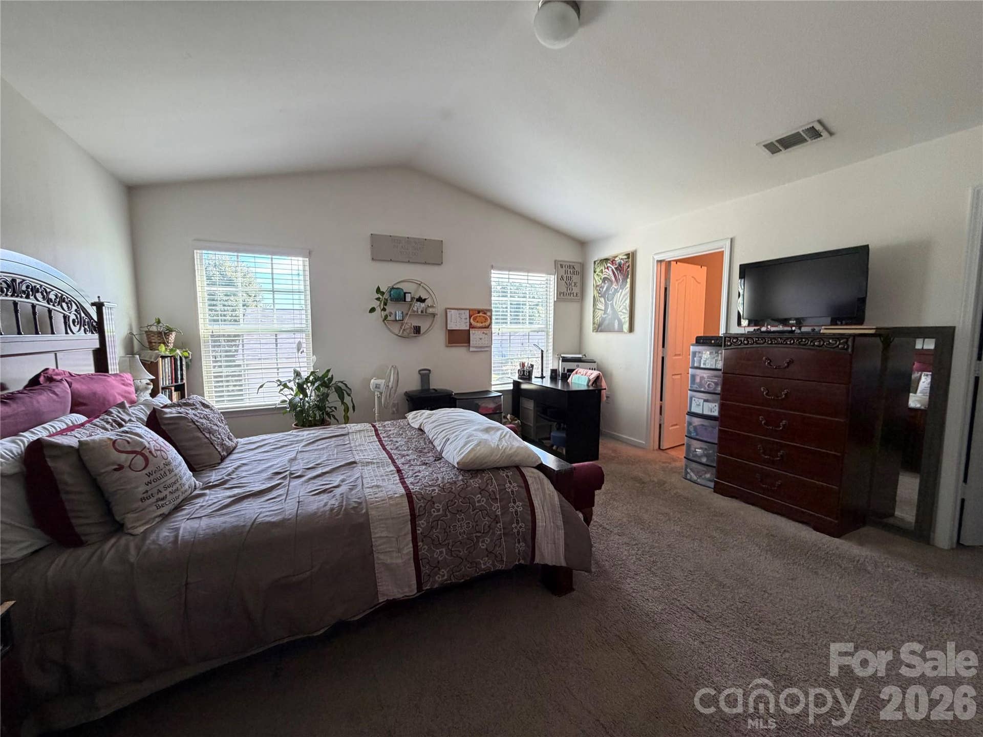 5608 Graypark Drive, Charlotte, NC 28269 5608 Graypark Drive, Charlotte, NC 28269