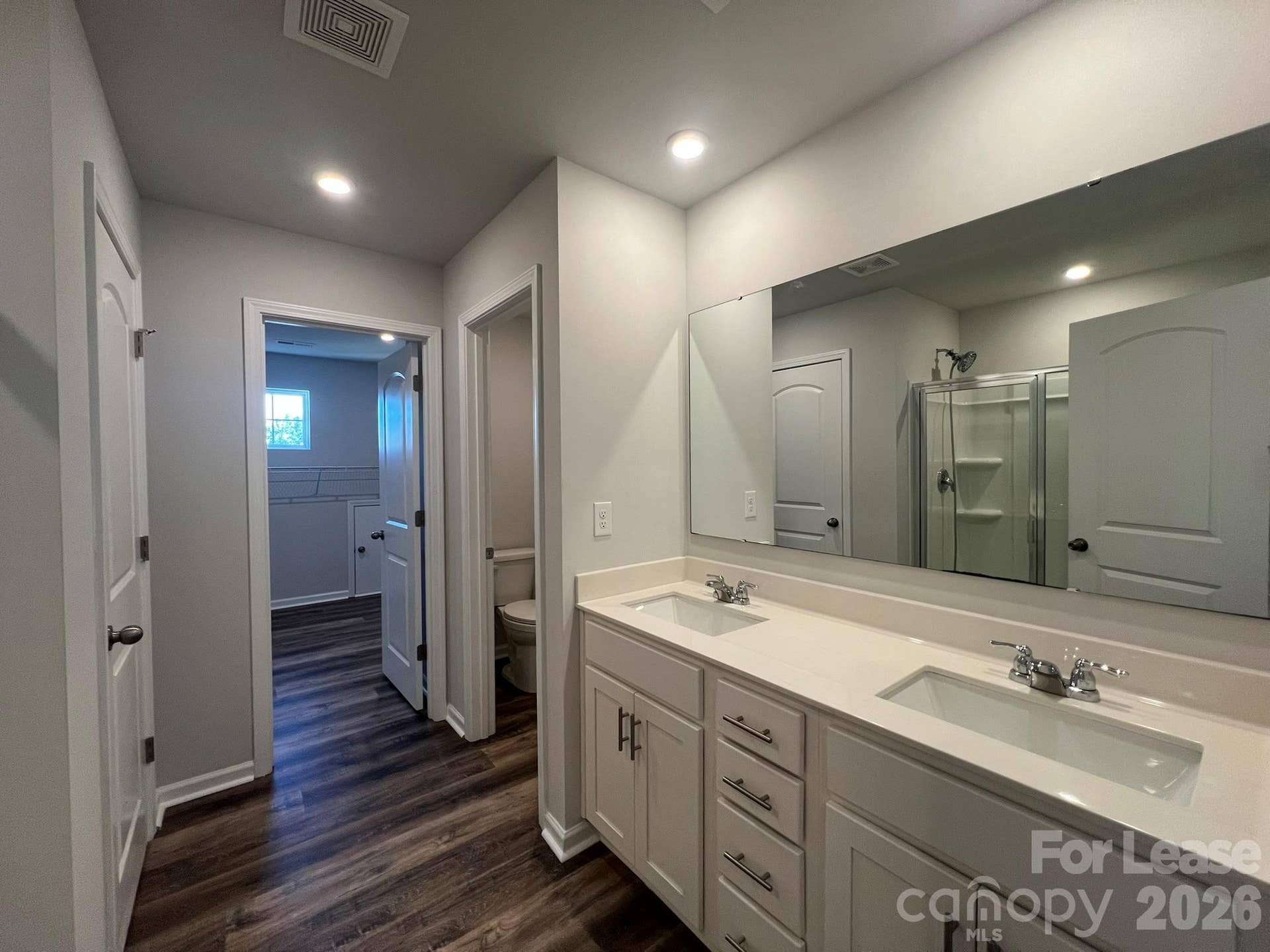 621 High Hill Drive, Monroe, NC 28110 Primary Bath