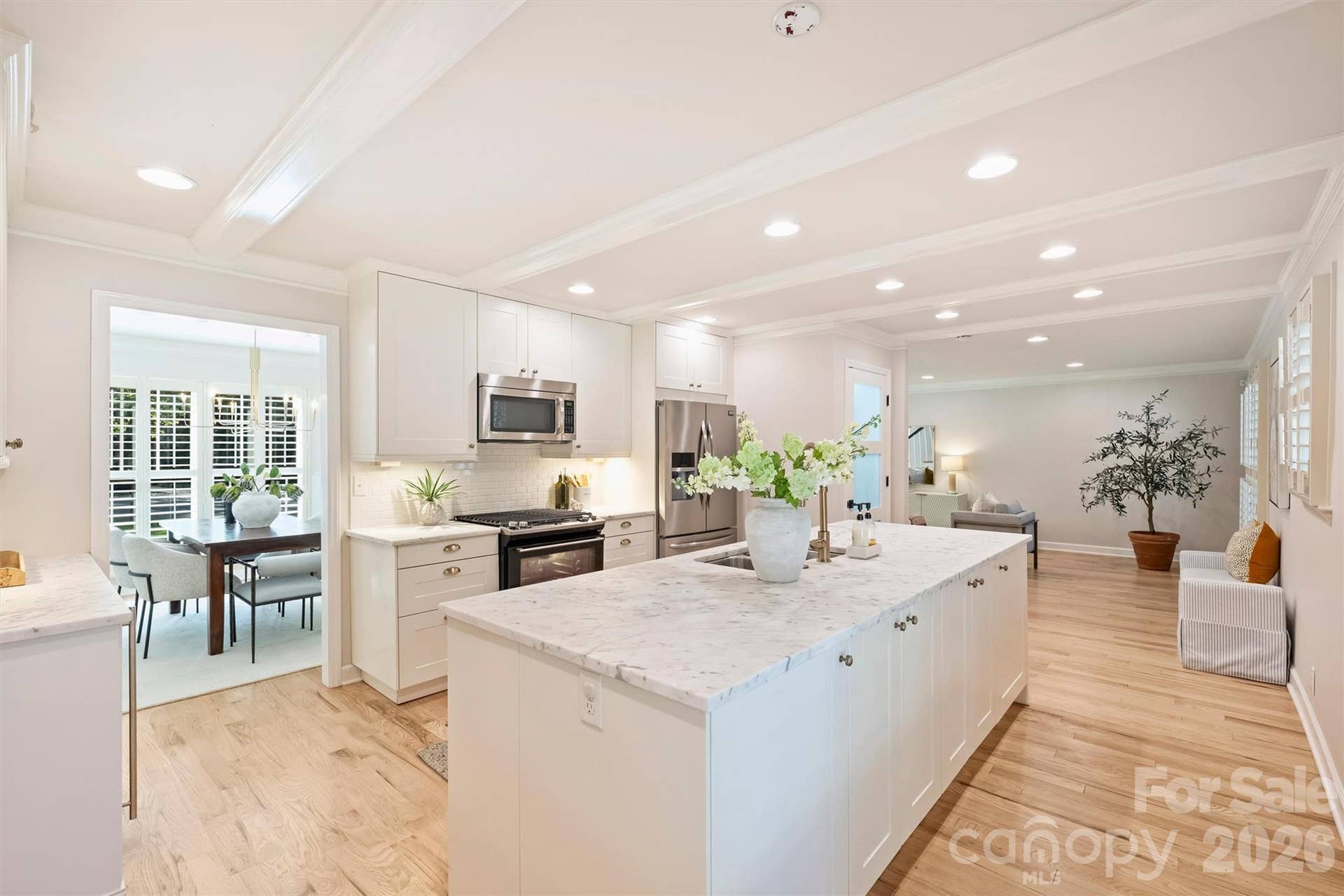 4138 Wall Street, Charlotte, NC 28209 4138 Wall Street, Charlotte, NC 28209