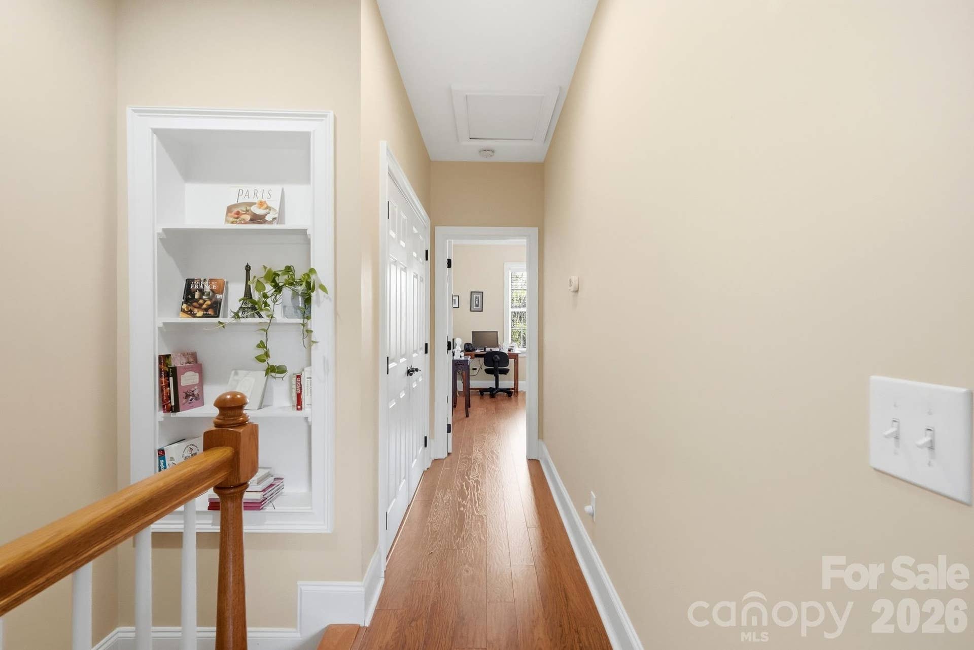 427 Dumbarton Street NW, #4, Concord, NC 28027 Upstairs hallway