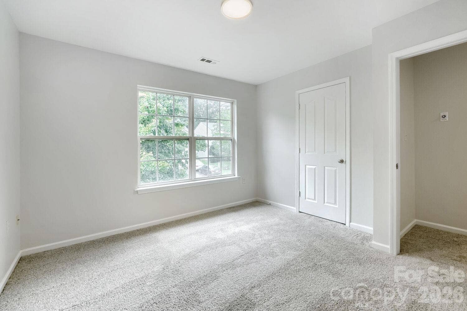 5135 Raspberry Knoll Drive, Charlotte, NC 28208